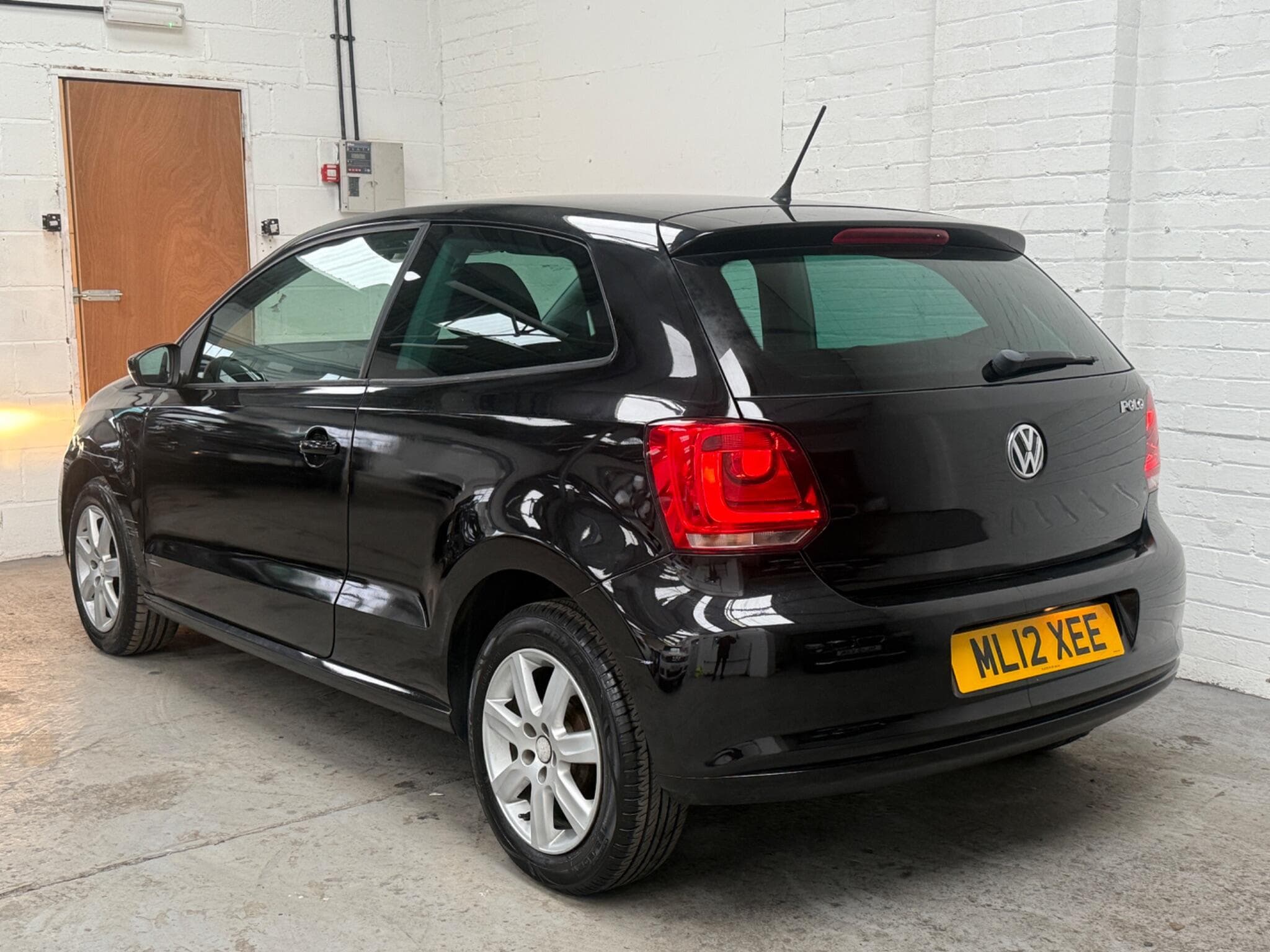 2012 Volkswagen Polo - Image 3