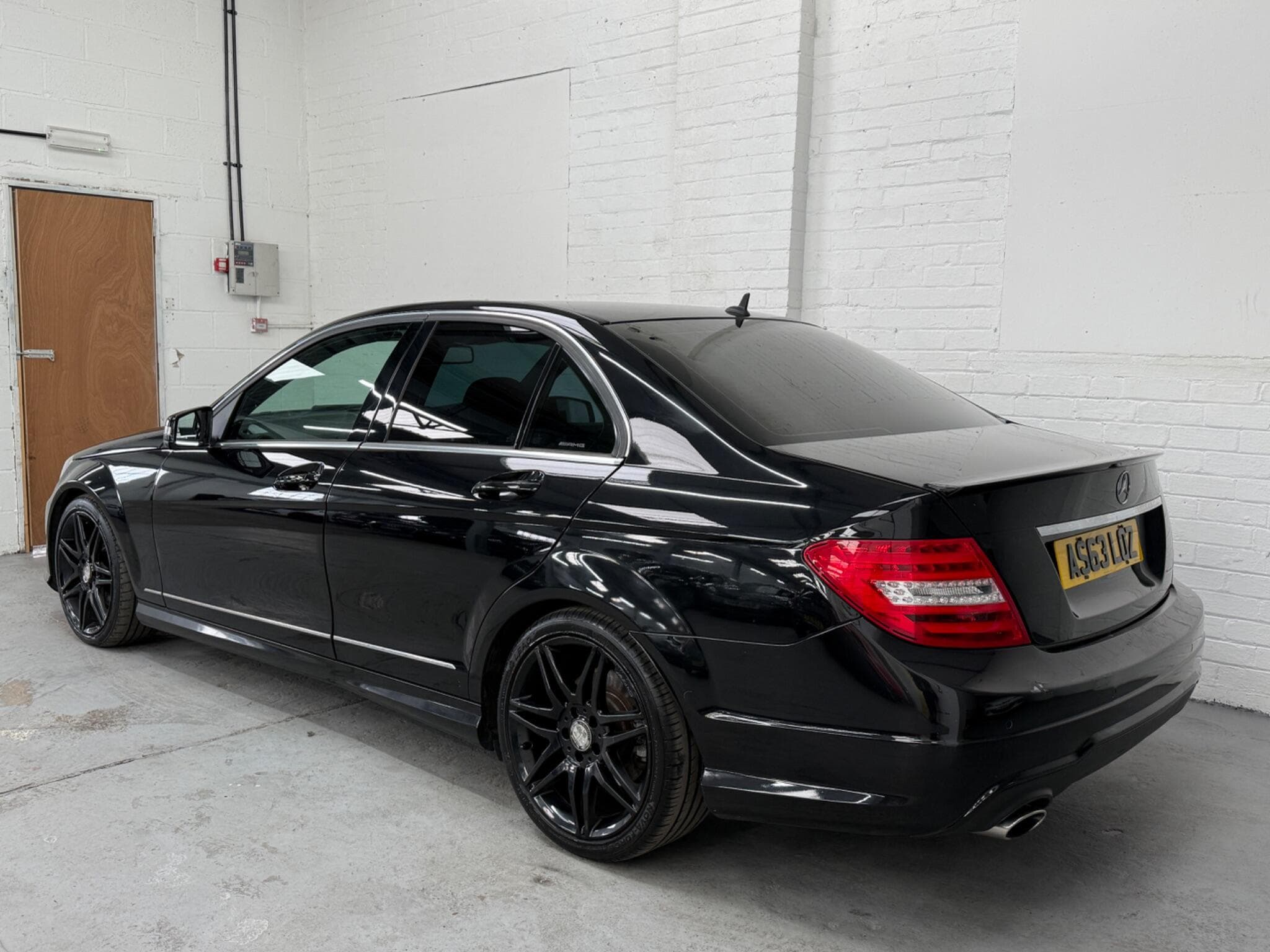 2013 Mercedes-Benz C Class - Image 4