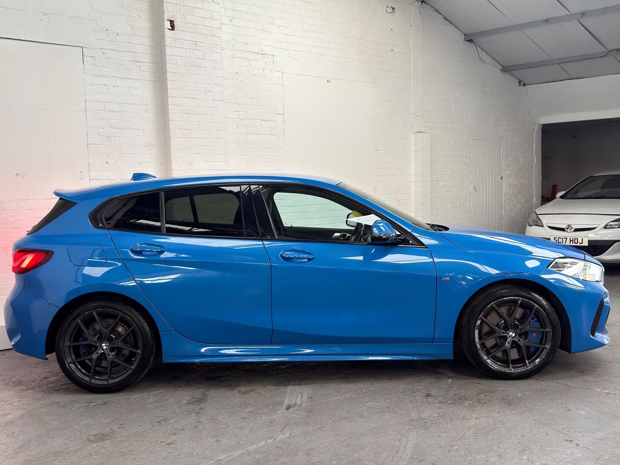 2020 BMW 1 Series - Image 12