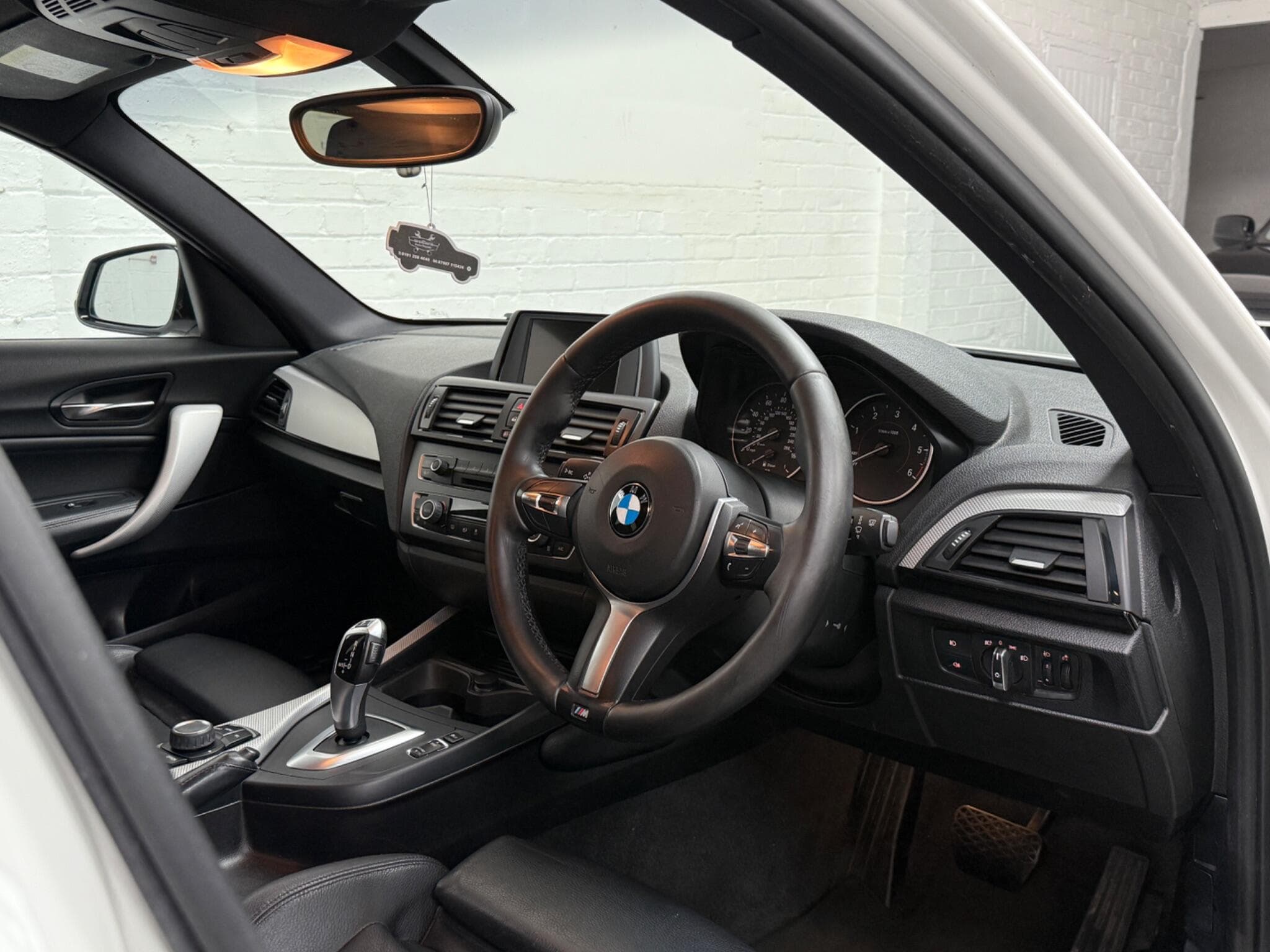 2014 BMW 1 Series - Image 15