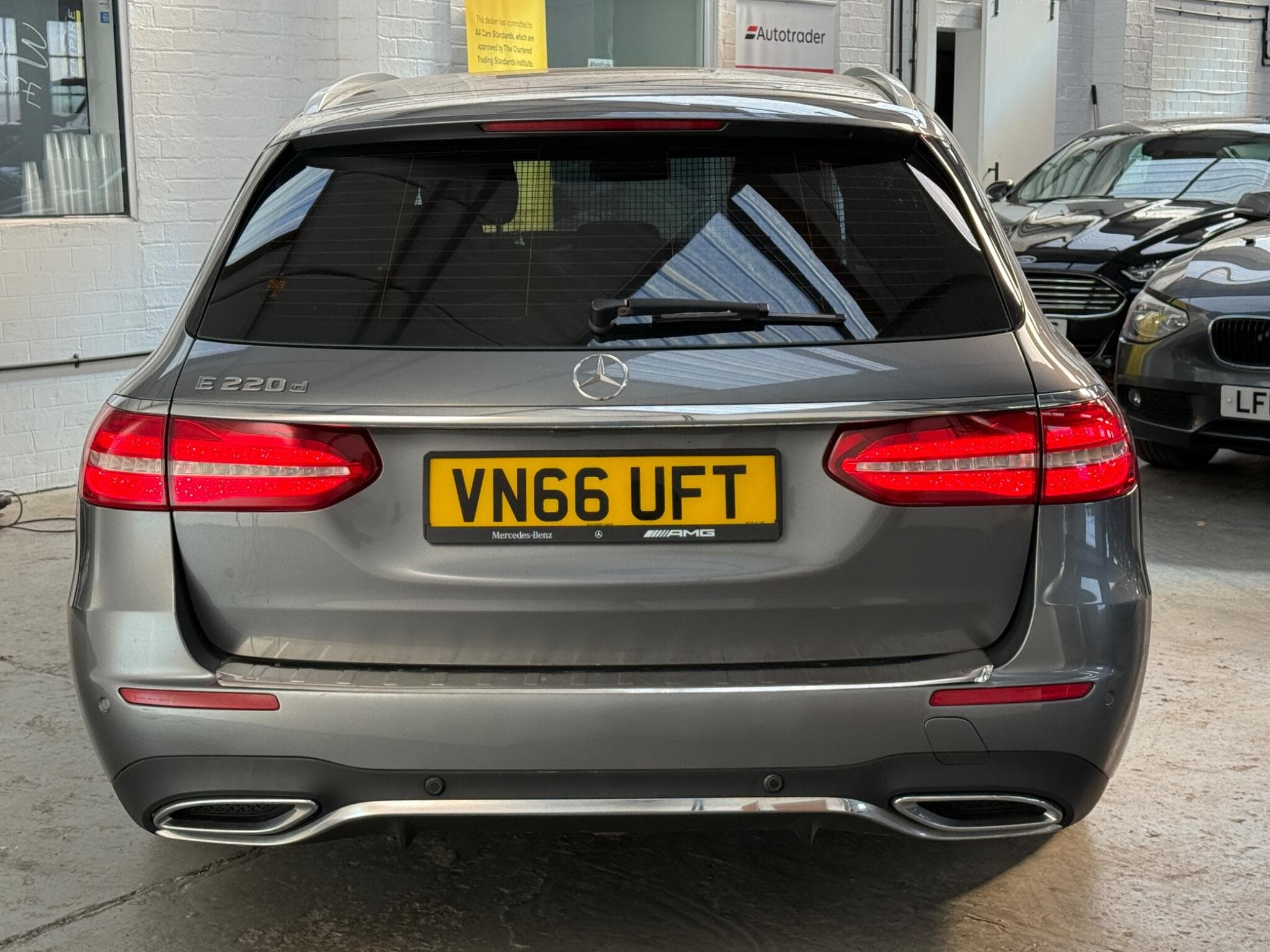 2016 Mercedes-Benz E Class - Image 7