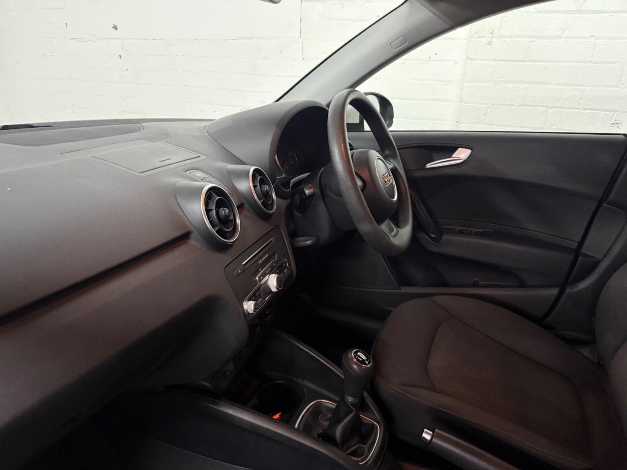 2015 Audi A1 - Image 14