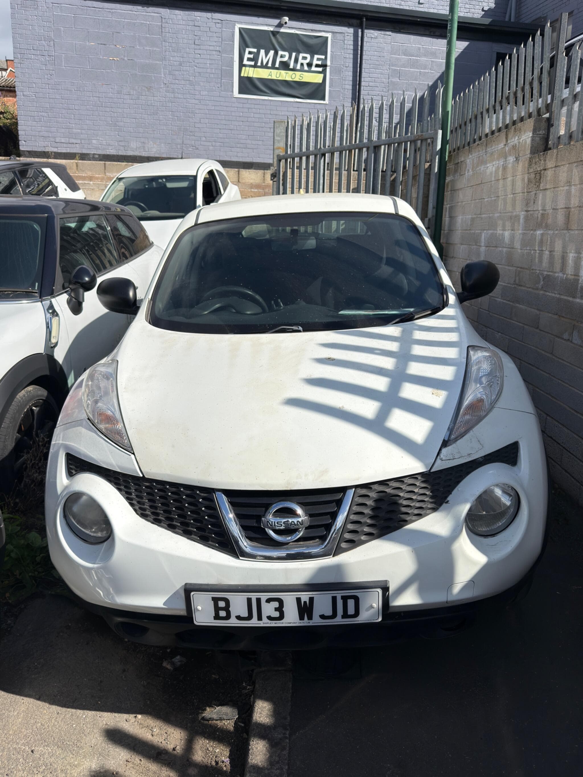 2013 Nissan Juke - Image 2