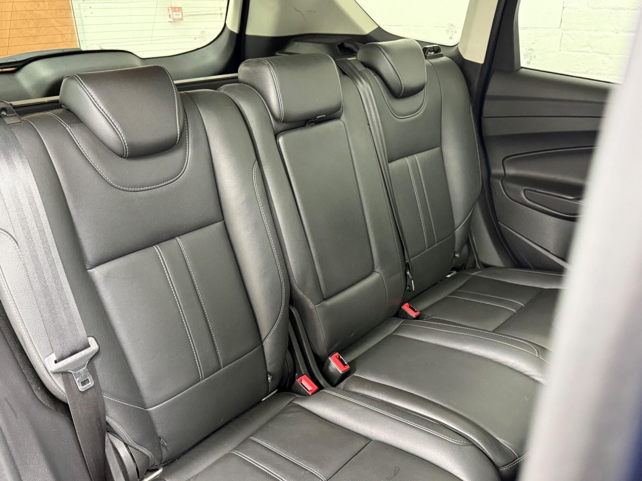 2015 Ford Kuga - Image 34