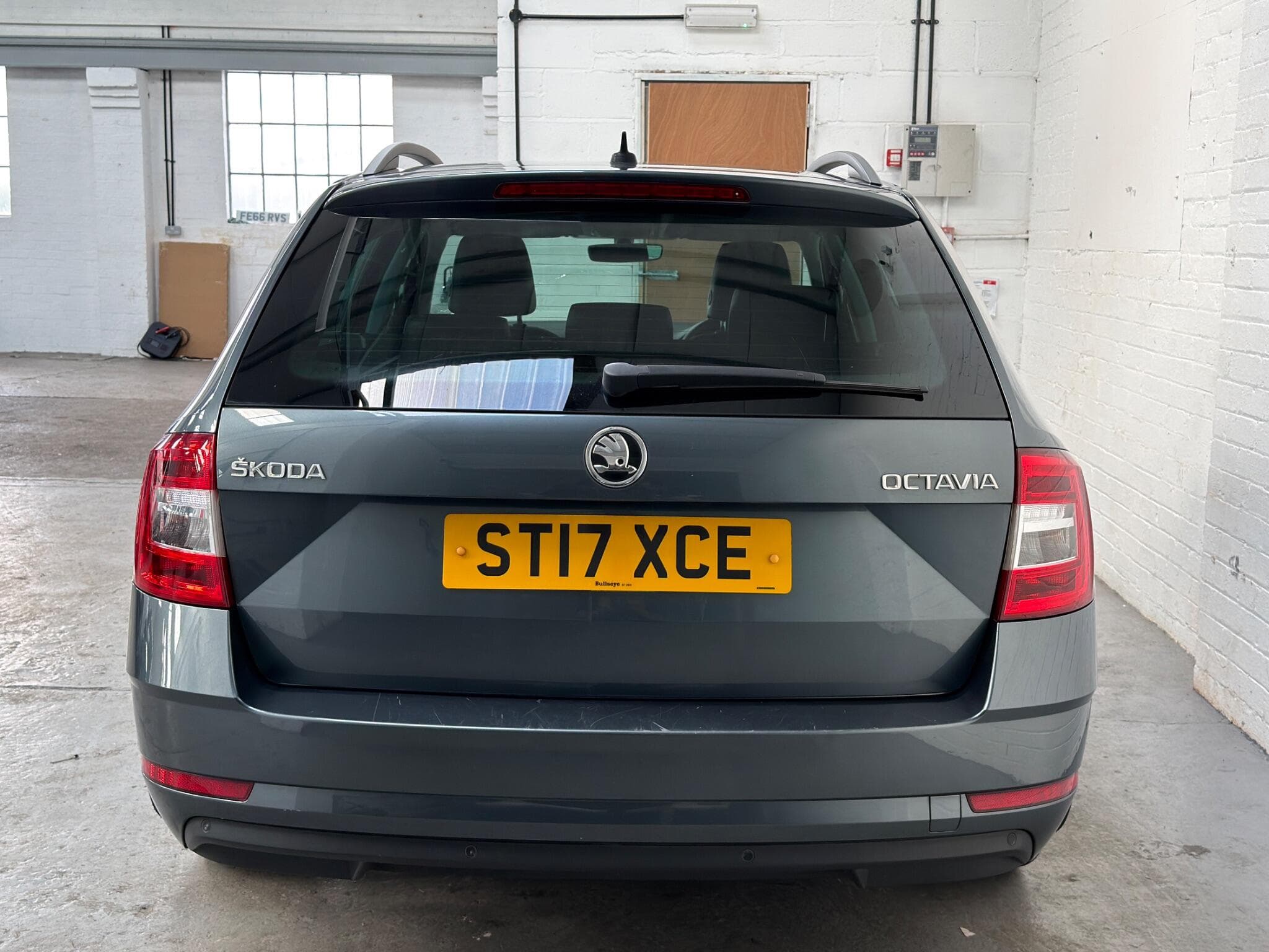 2017 Skoda Octavia - Image 11
