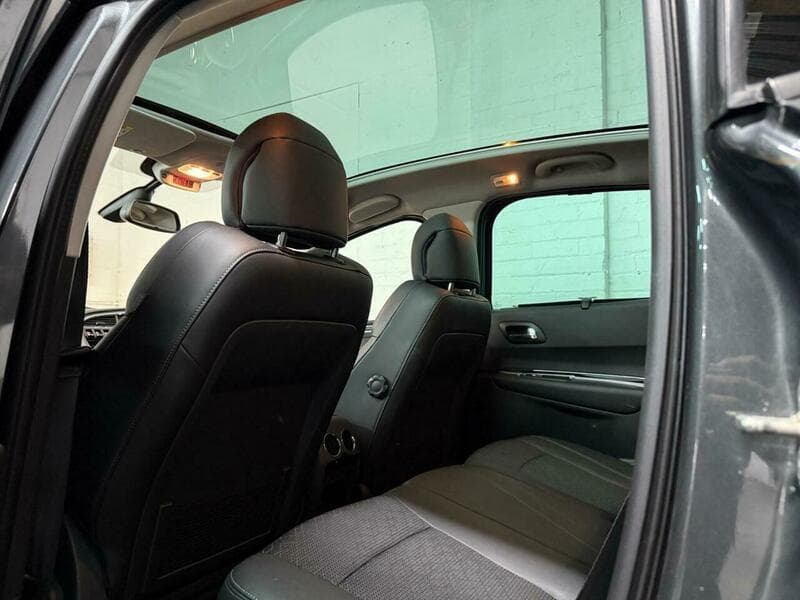2015 Peugeot 3008 - Image 16