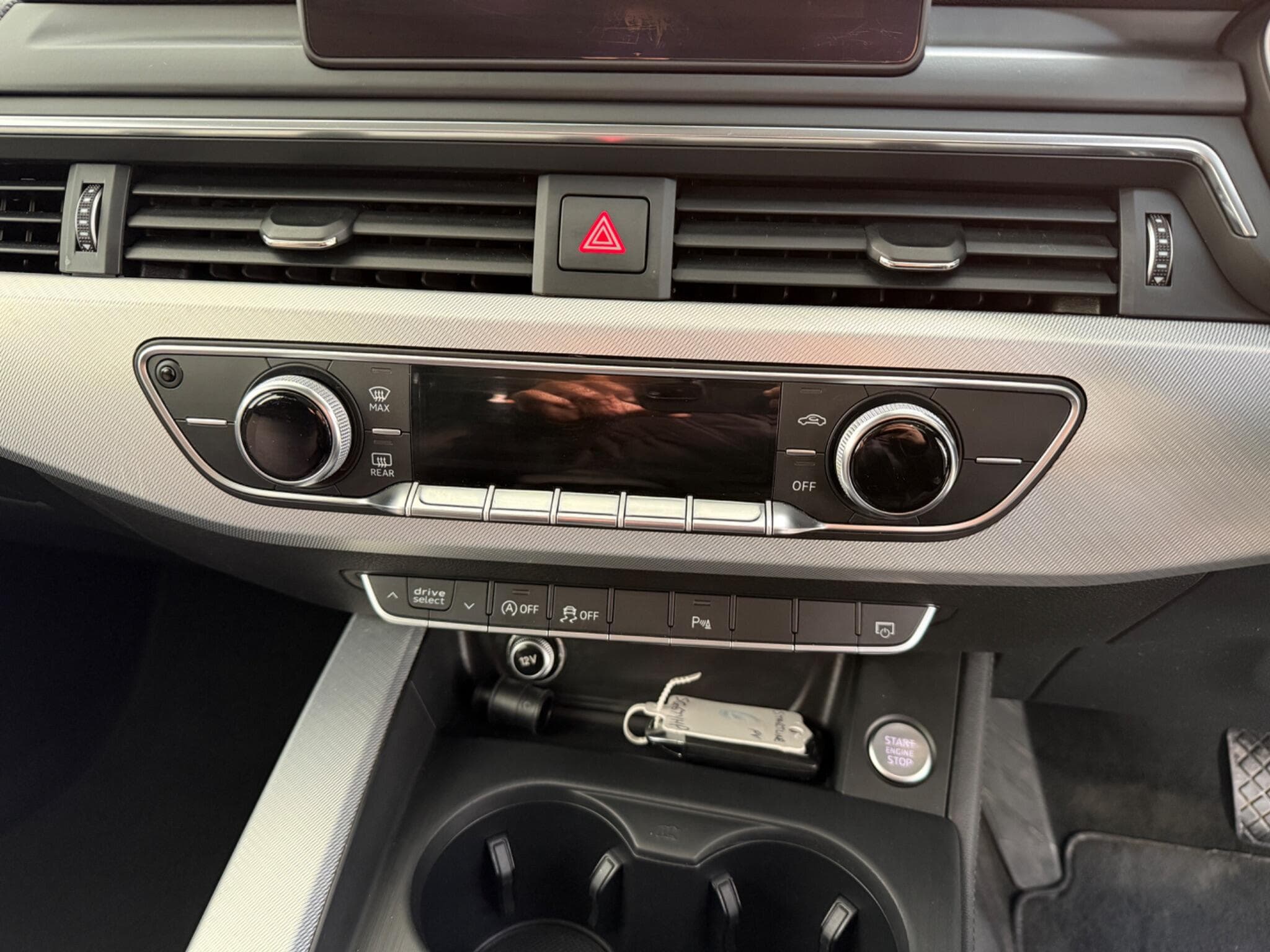 2017 Audi A4 Avant - Image 28