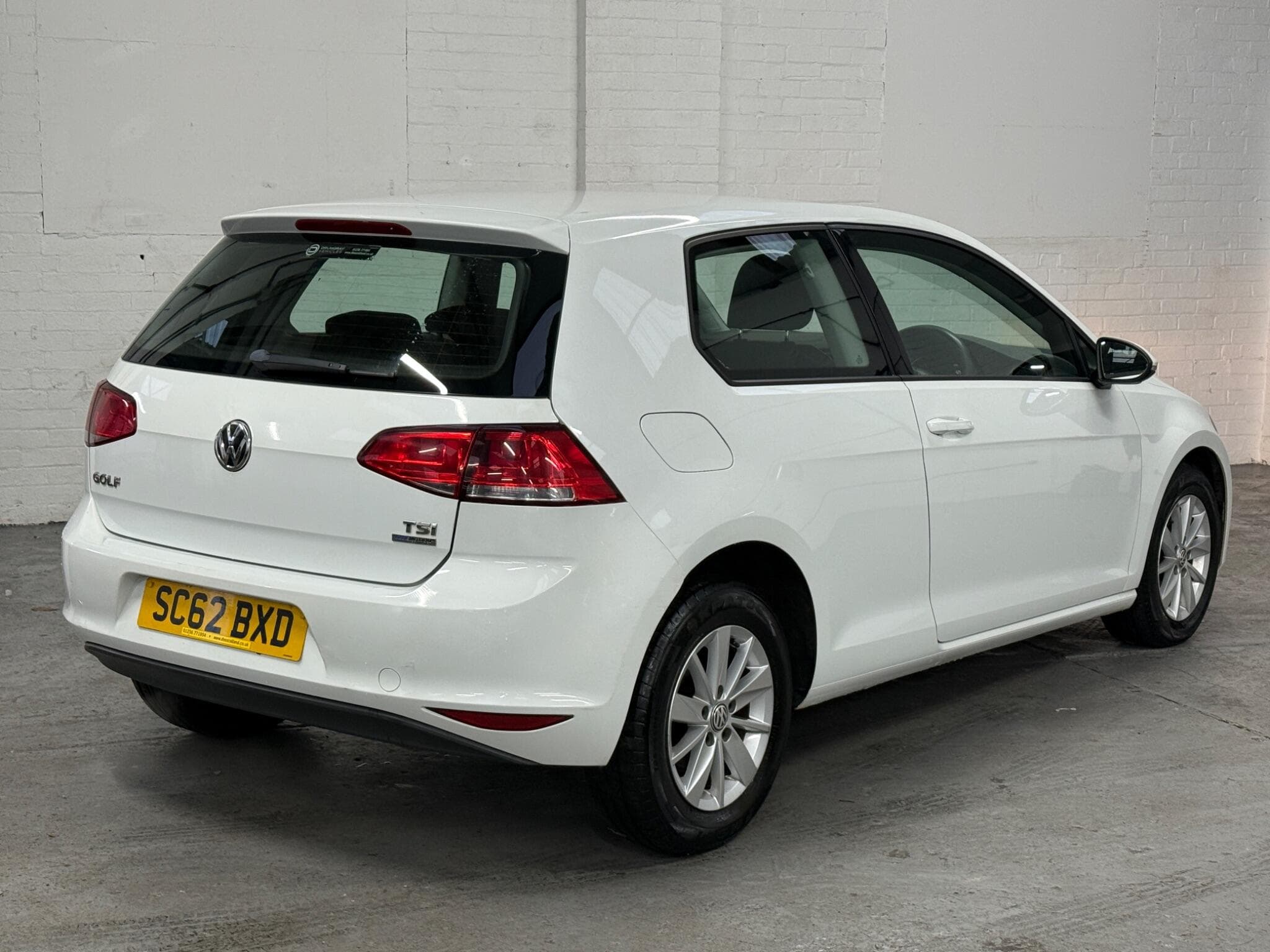 2013 Volkswagen Golf - Image 11