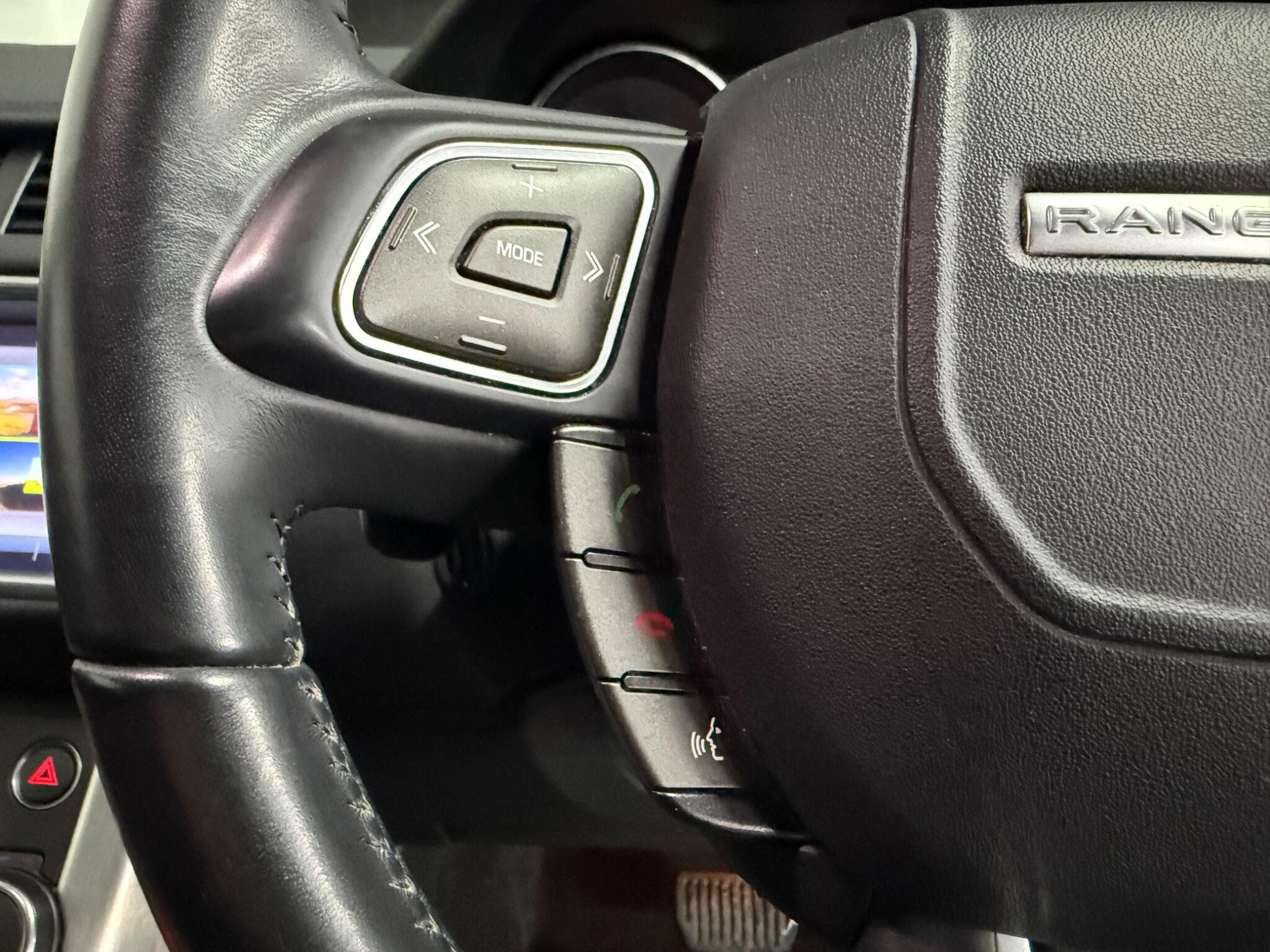 2017 Land Rover Range Rover Evoque - Image 18