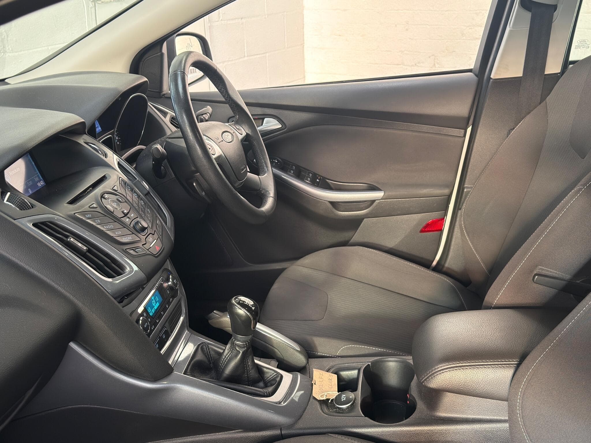 2012 Ford Focus - Image 34