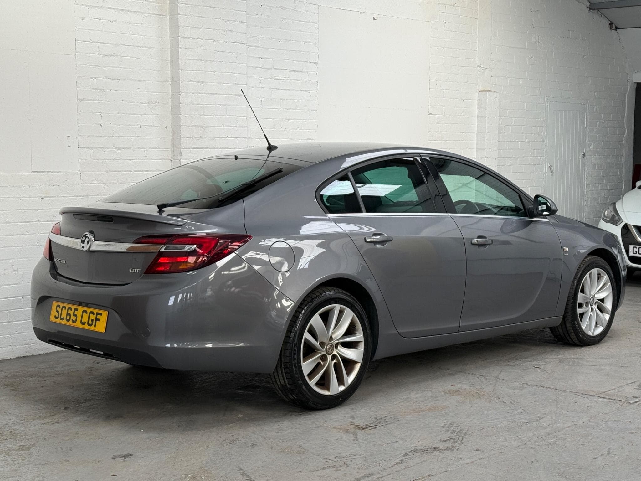 2015 Vauxhall Insignia - Image 10