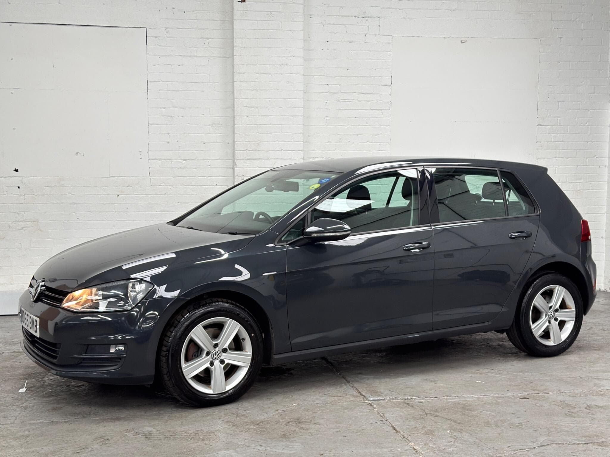 2015 Volkswagen Golf - Image 6