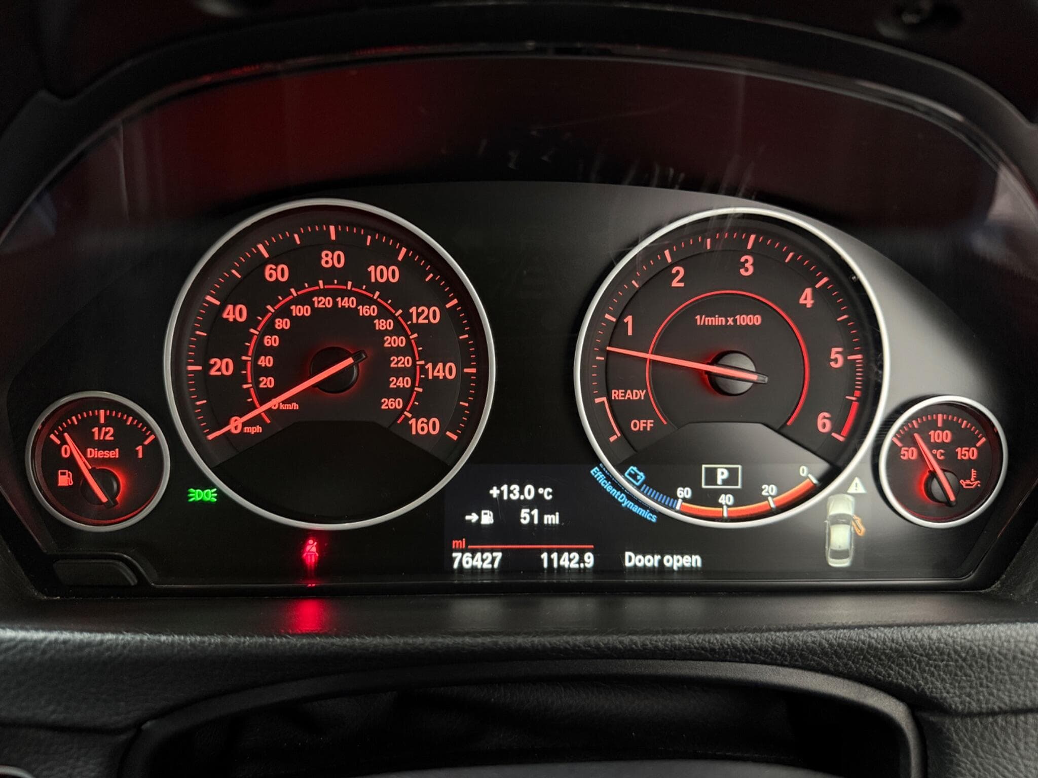 2015 BMW 3 Series - Image 32