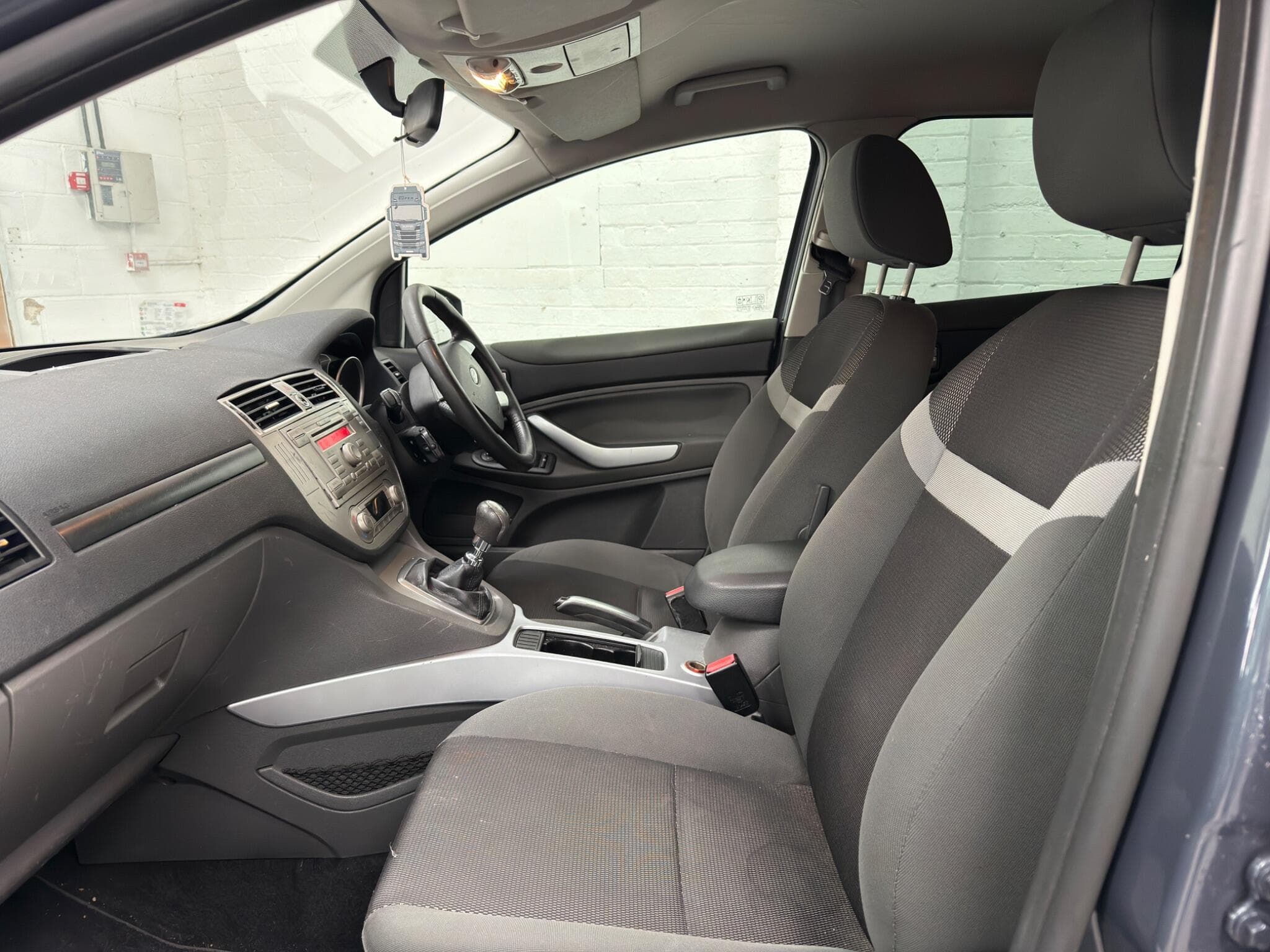 2011 Ford Kuga - Image 18