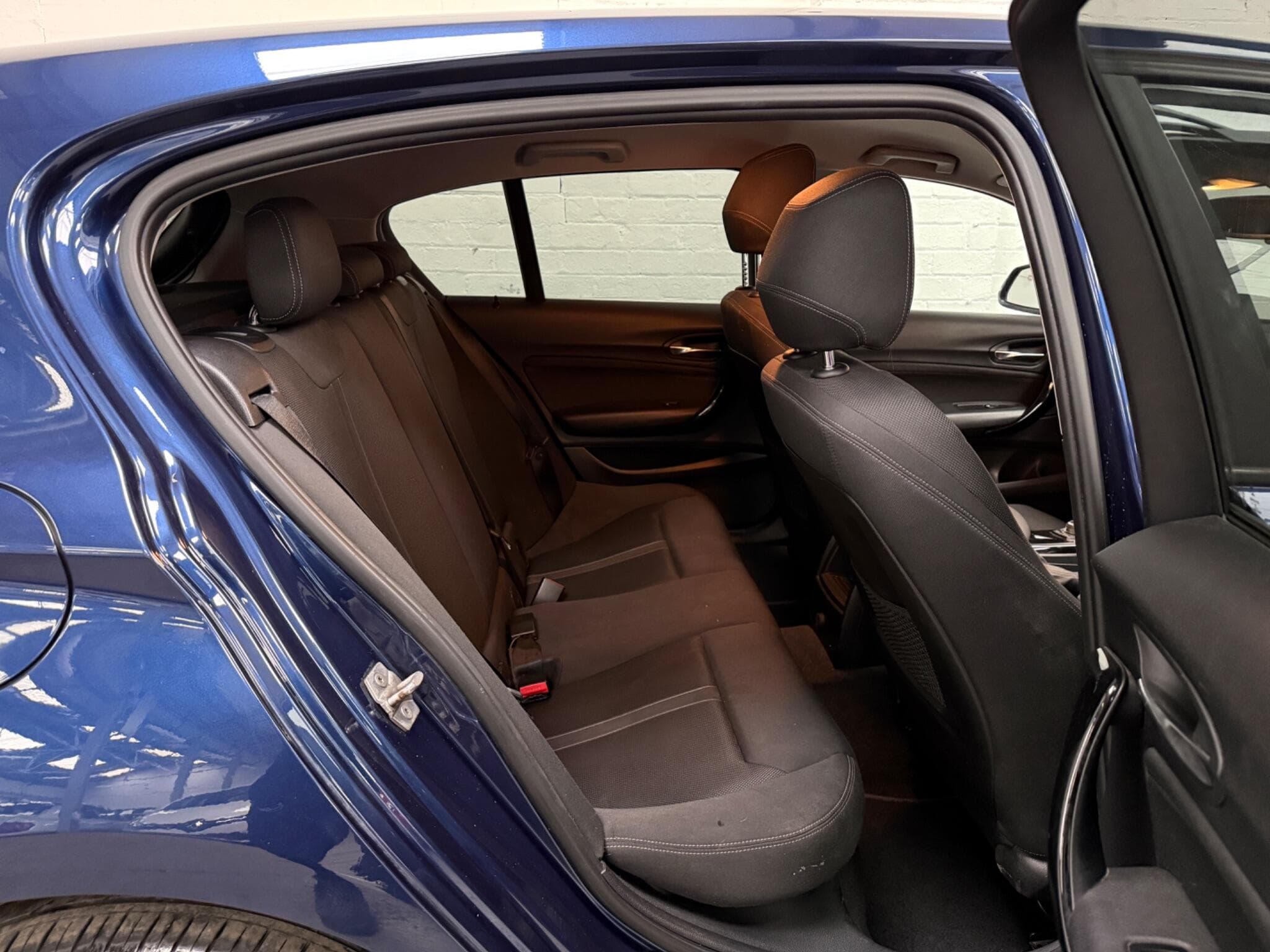 2016 BMW 1 Series - Image 13