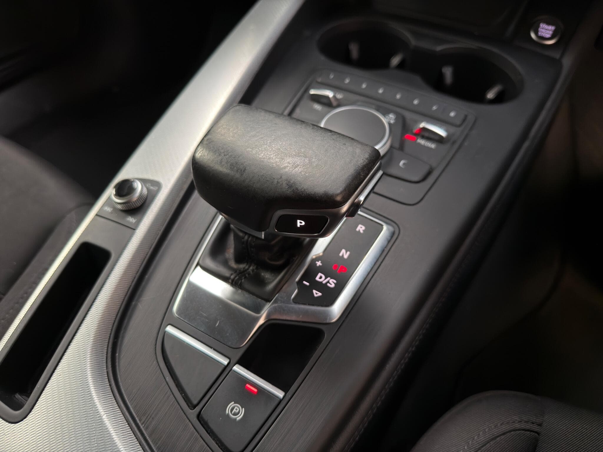 2016 Audi A4 Avant - Image 28