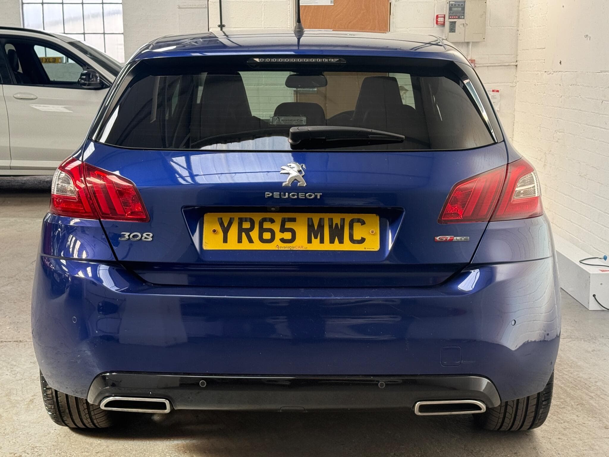 2015 Peugeot 308 - Image 10