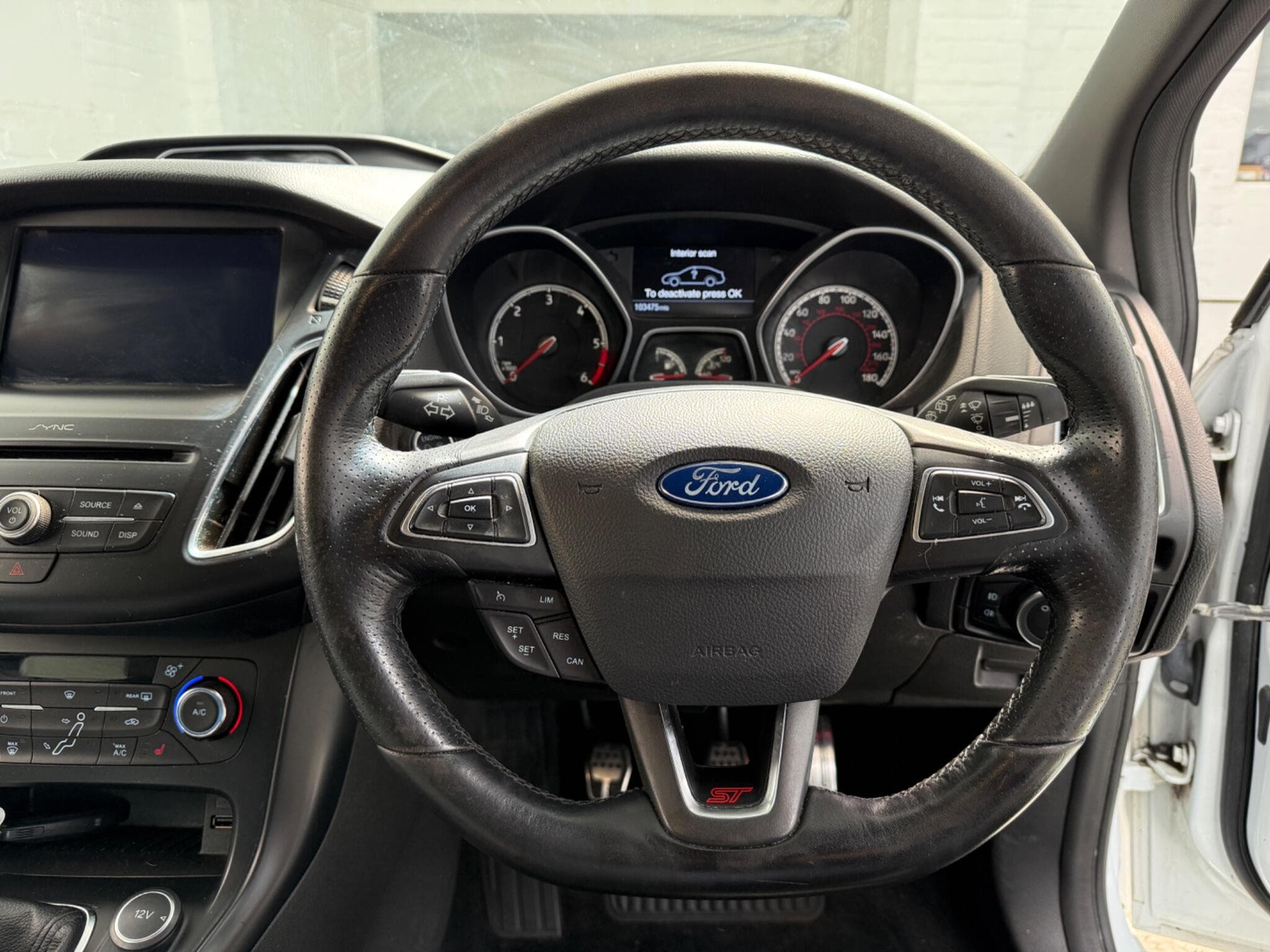 2016 Ford Focus - Image 22
