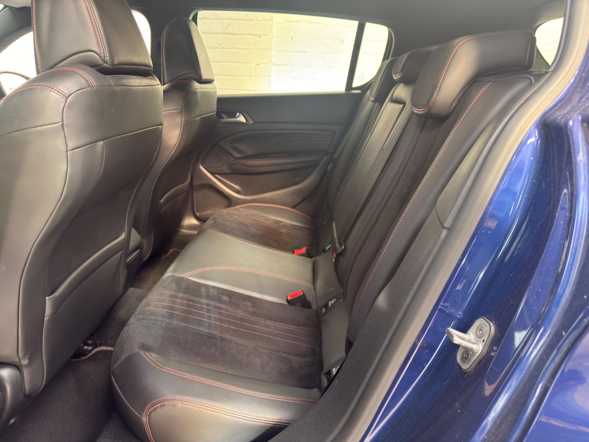 2015 Peugeot 308 - Image 15