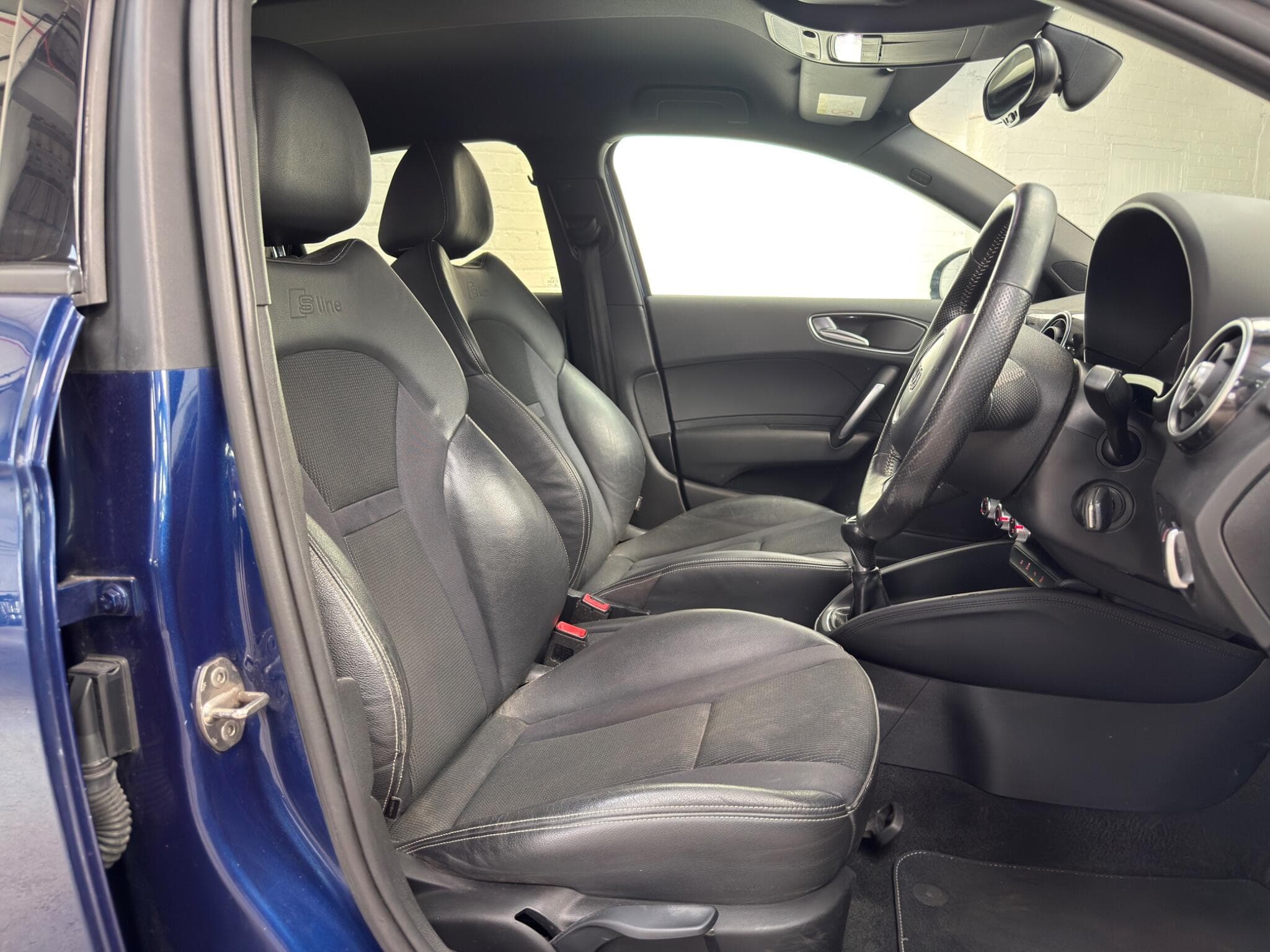 2015 Audi A1 - Image 15
