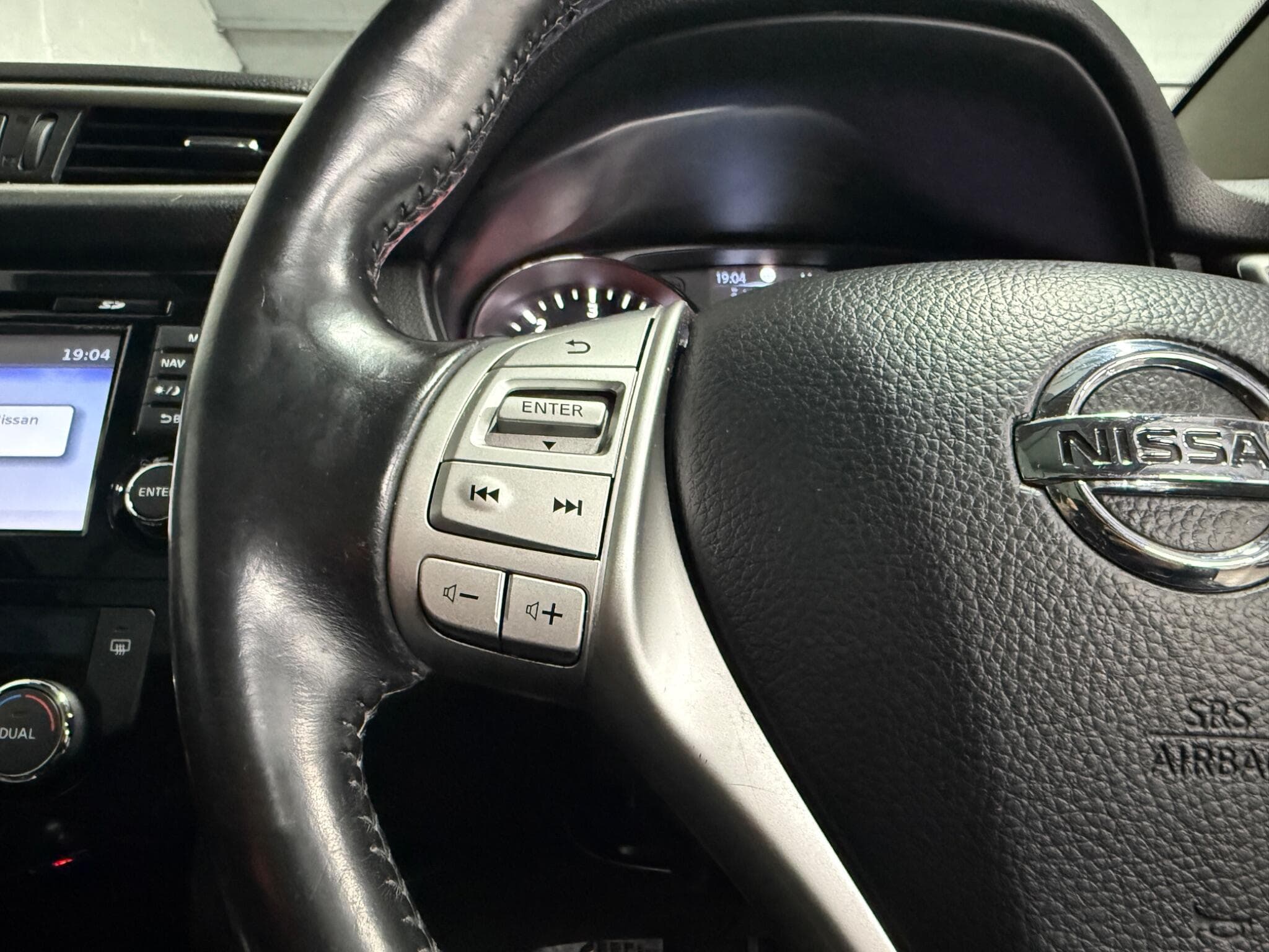 2014 Nissan Qashqai - Image 19