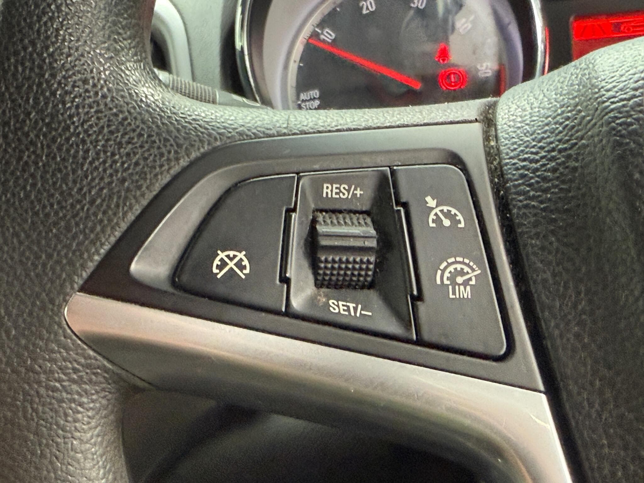 2016 Vauxhall Astra - Image 22