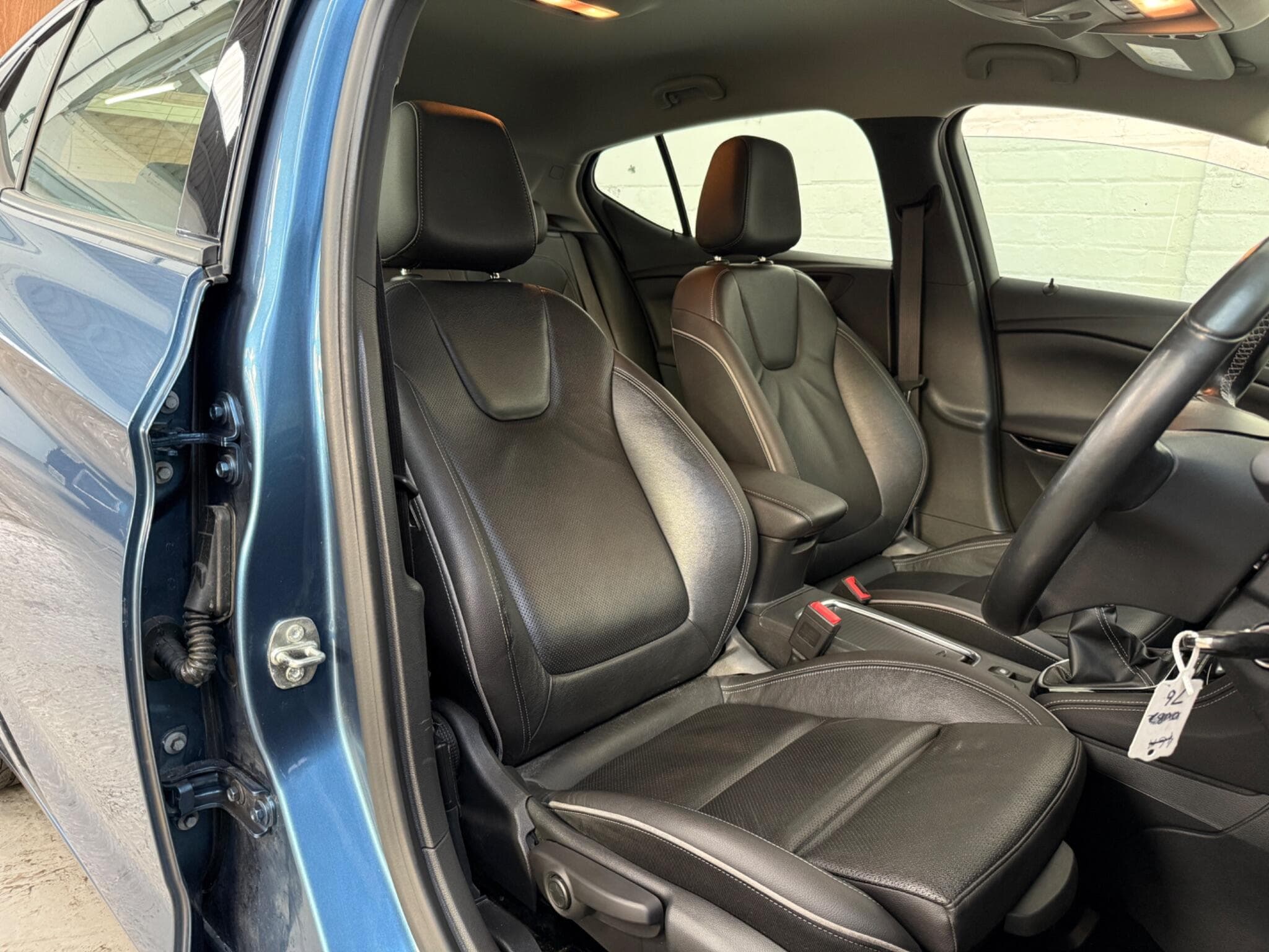 2016 Vauxhall Astra - Image 16