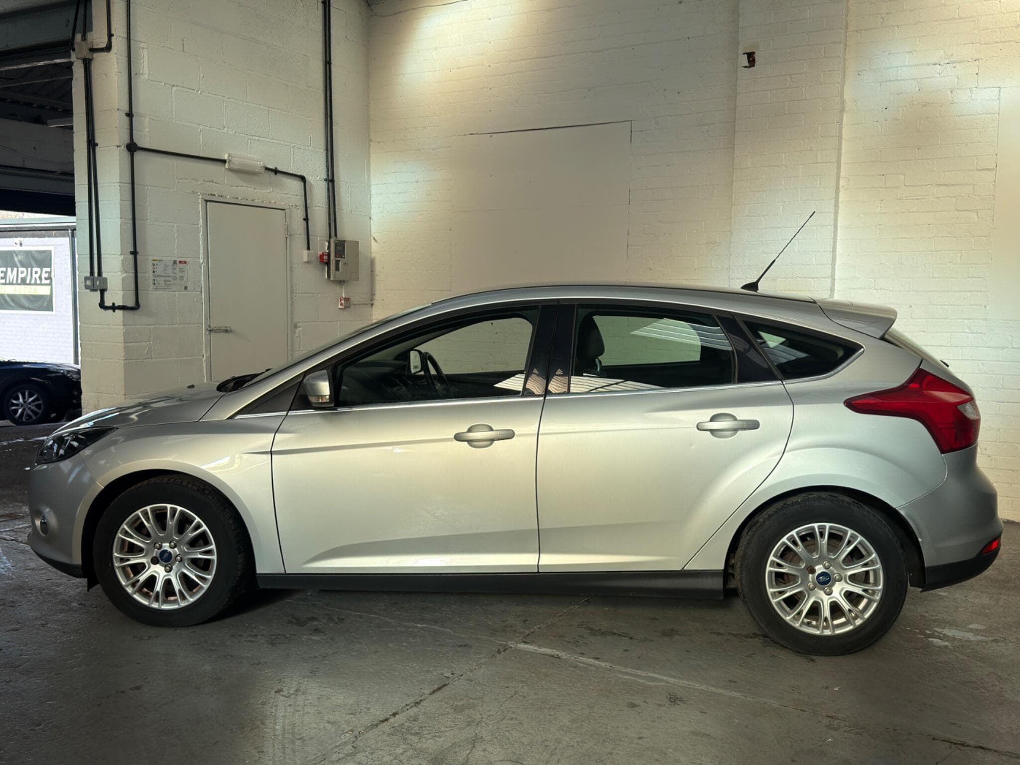 2012 Ford Focus - Image 9