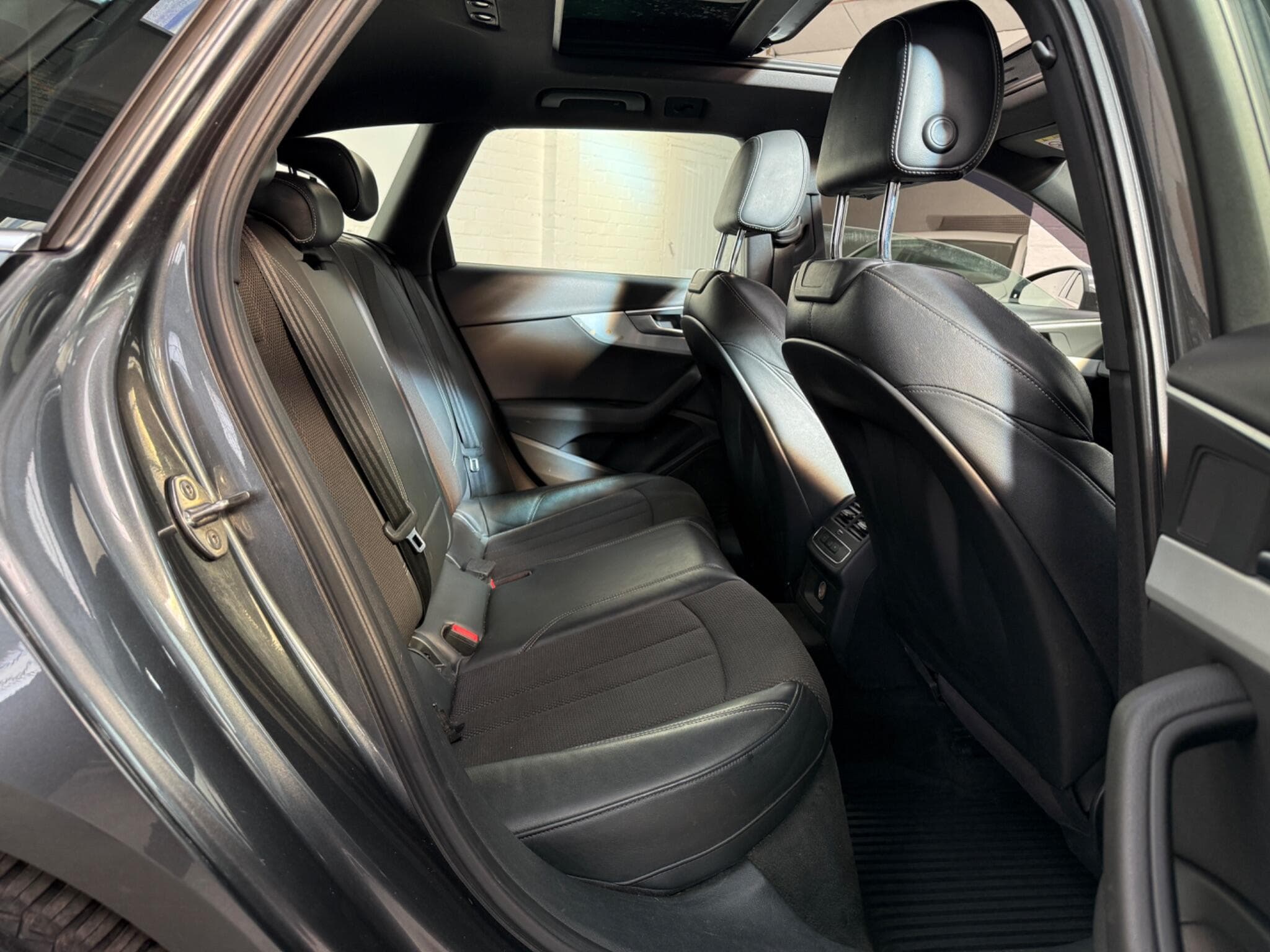 2016 Audi A4 Avant - Image 18