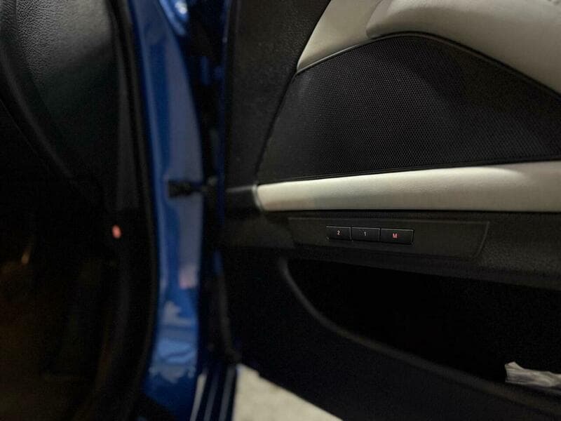 2014 BMW M5 - Image 28