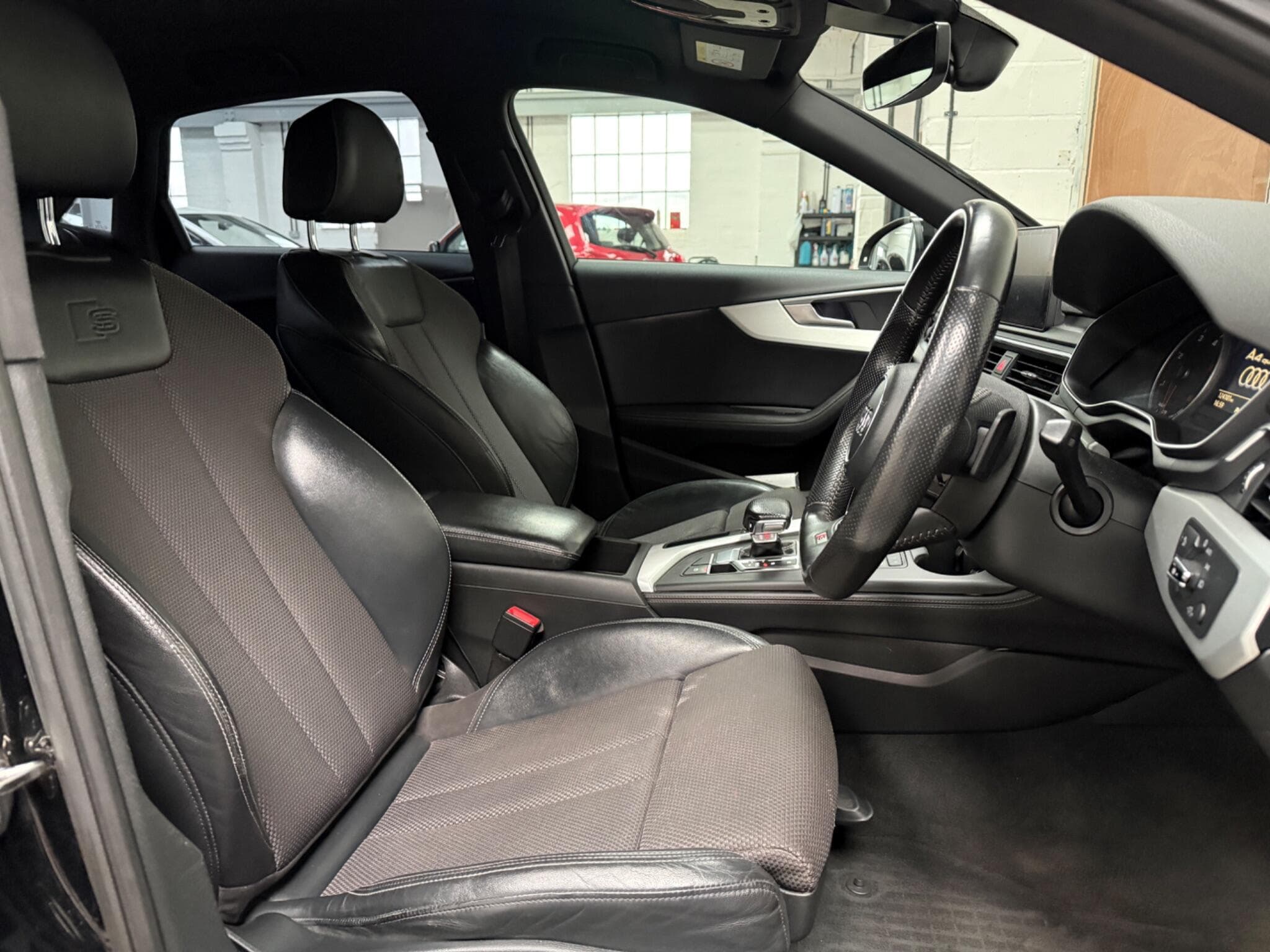 2017 Audi A4 - Image 15