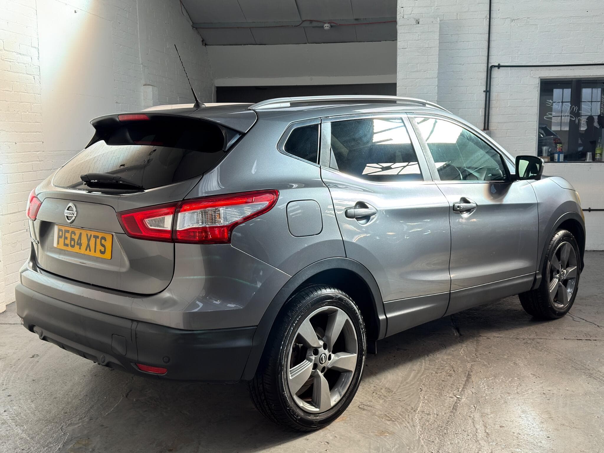2014 Nissan Qashqai - Image 12