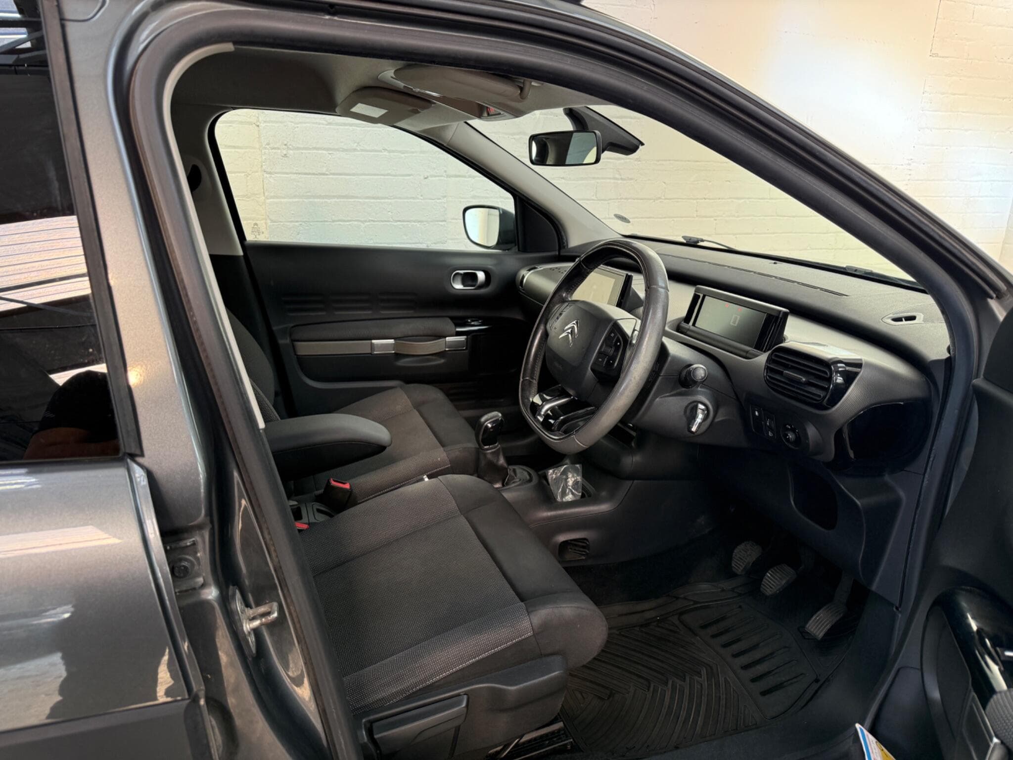 2016 Citroen C4 Cactus - Image 14