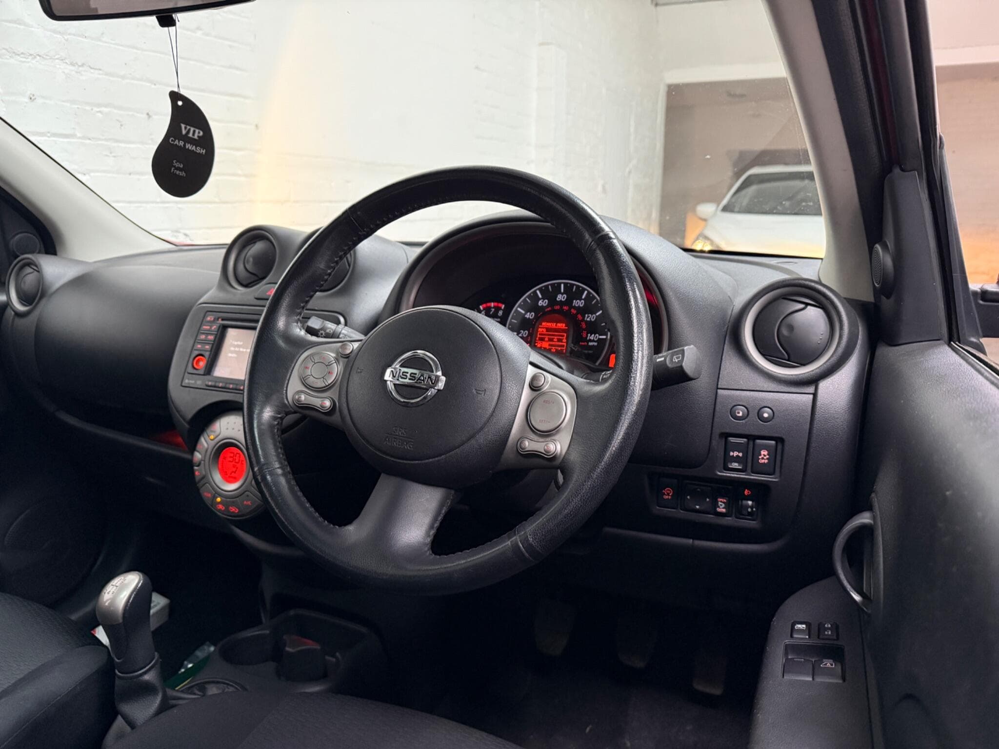 2012 Nissan Micra - Image 9