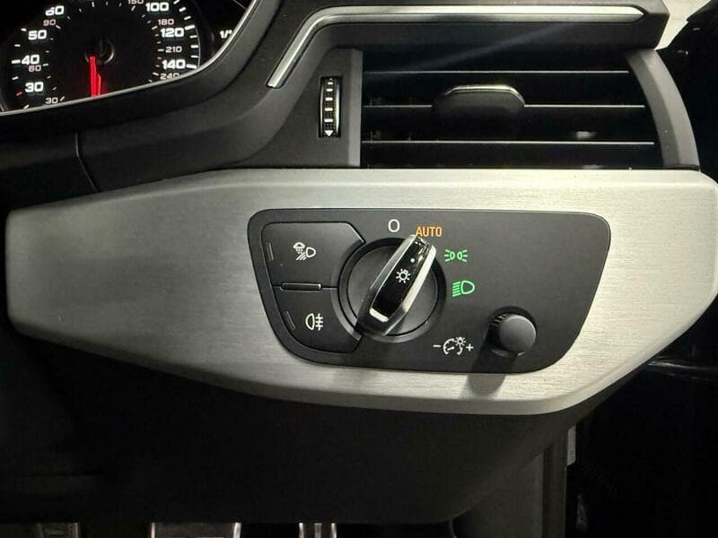 2017 Audi A4 Avant - Image 31