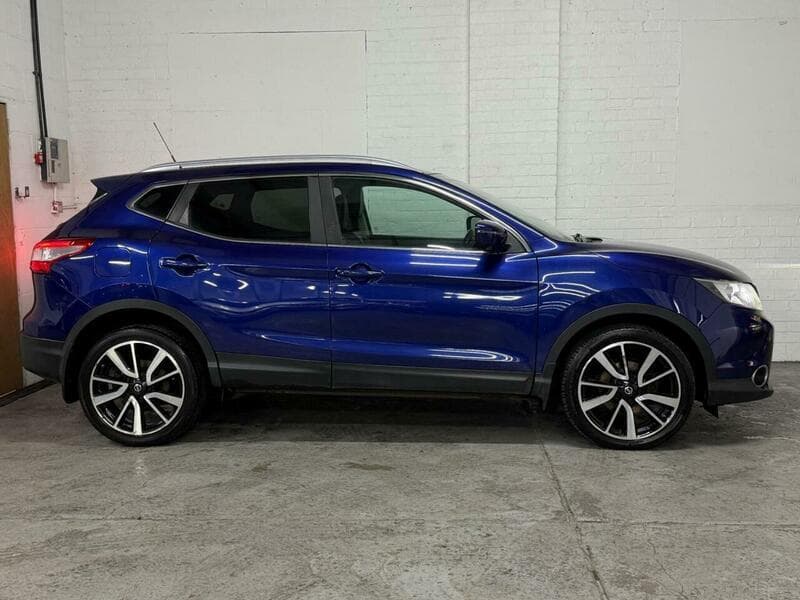 2015 Nissan Qashqai - Image 12