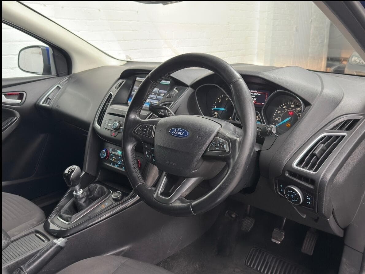 2016 Ford Focus - Image 19