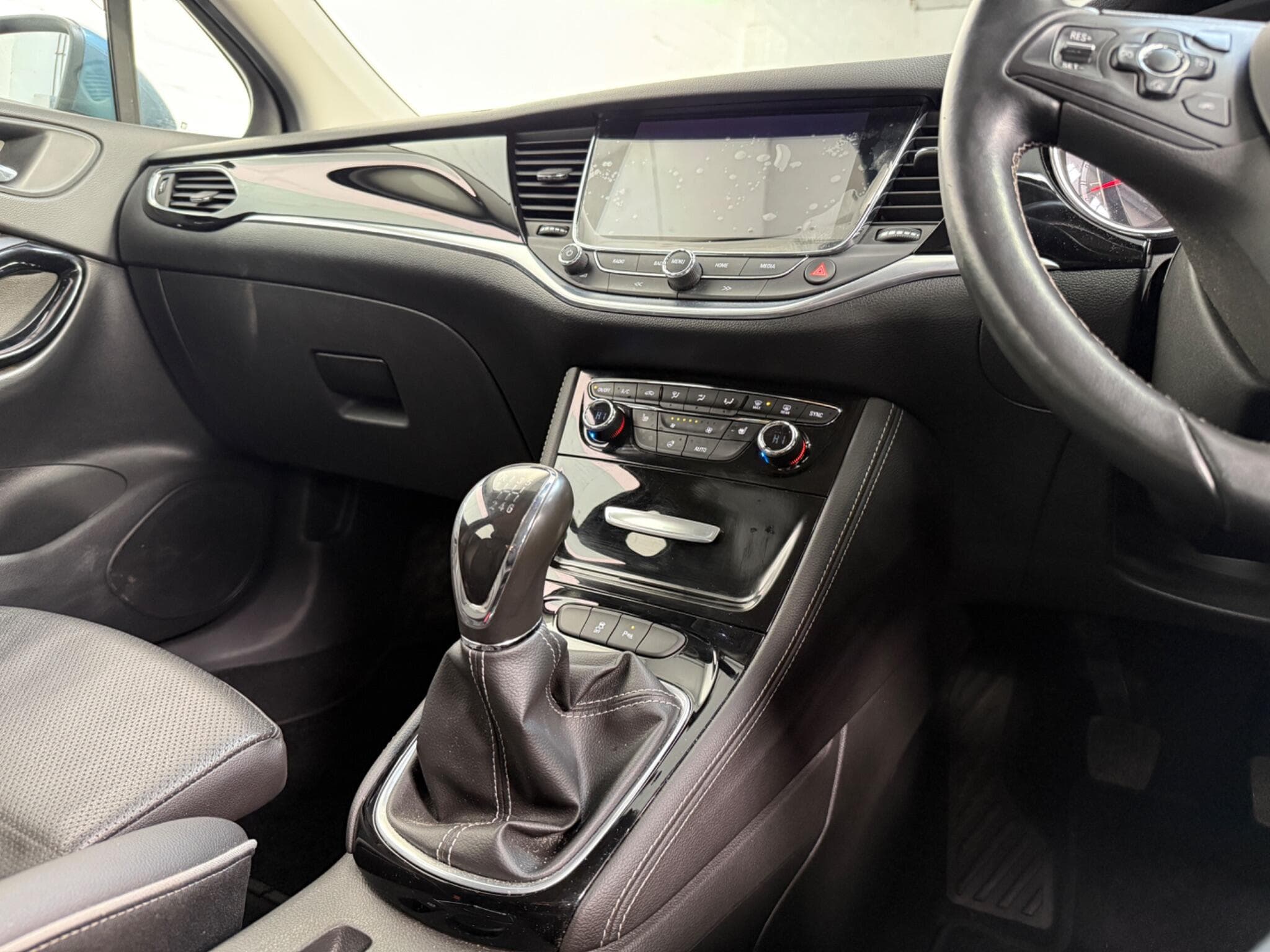 2016 Vauxhall Astra - Image 15