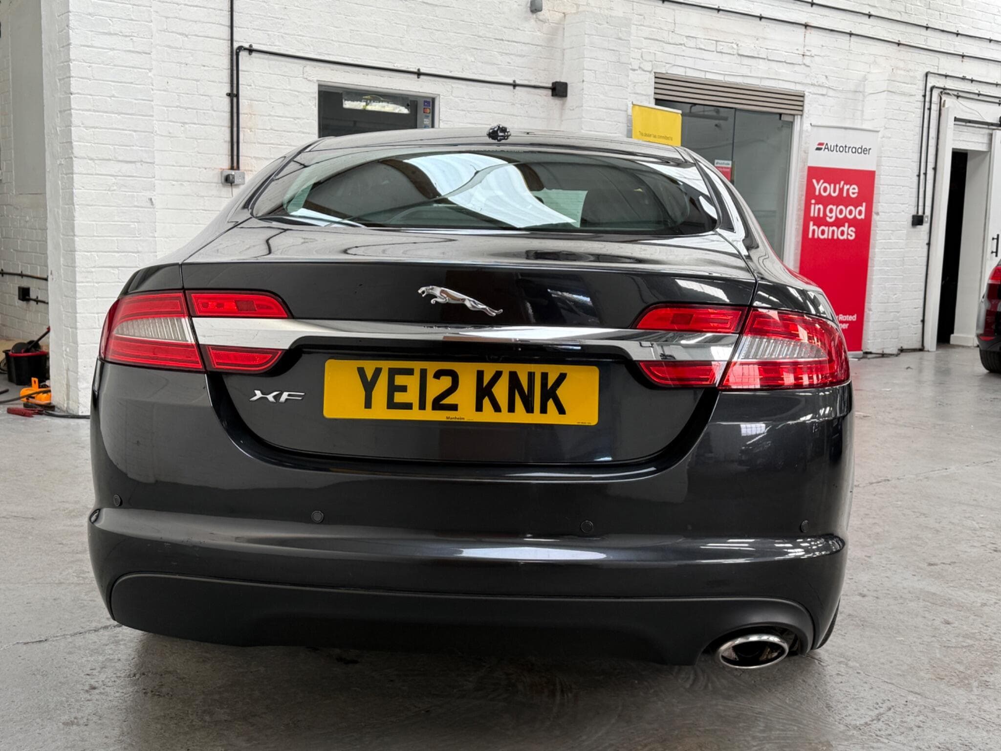 2012 Jaguar XF - Image 8