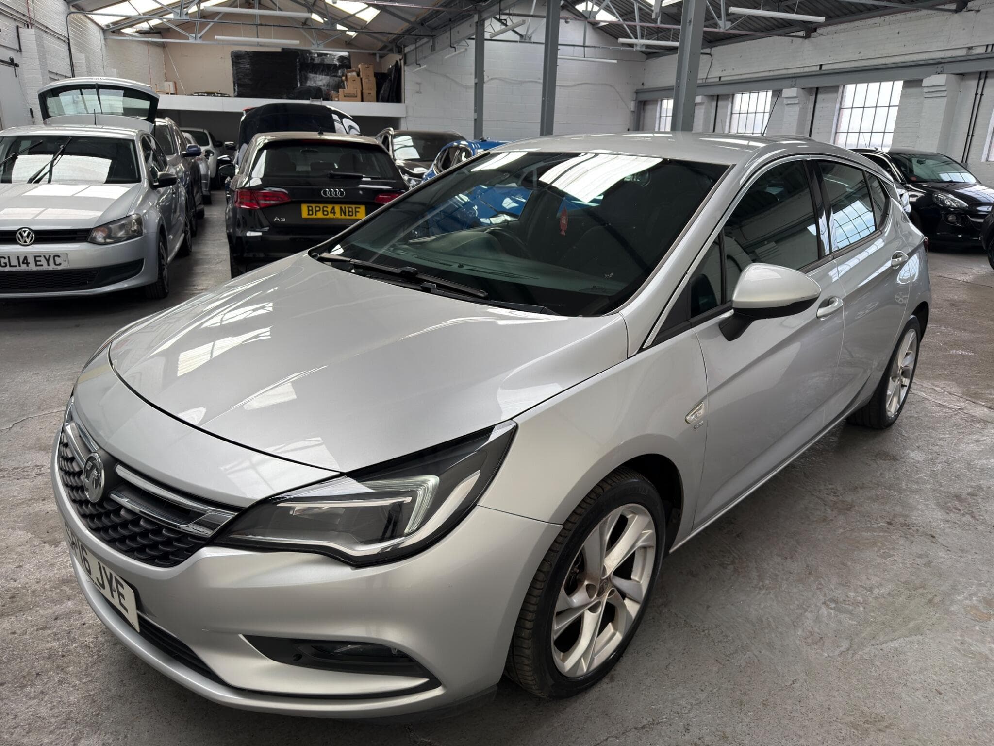 2016 Vauxhall Astra - Image 4