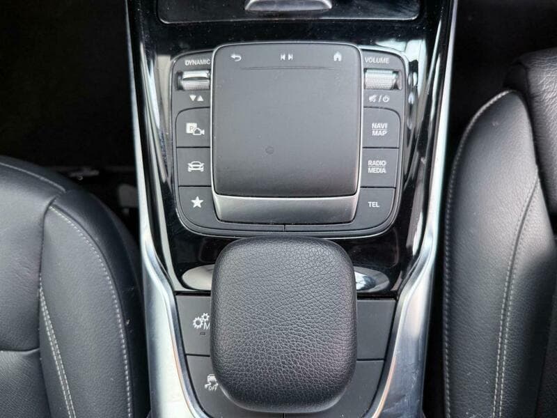 2022 Mercedes-Benz CLA - Image 21