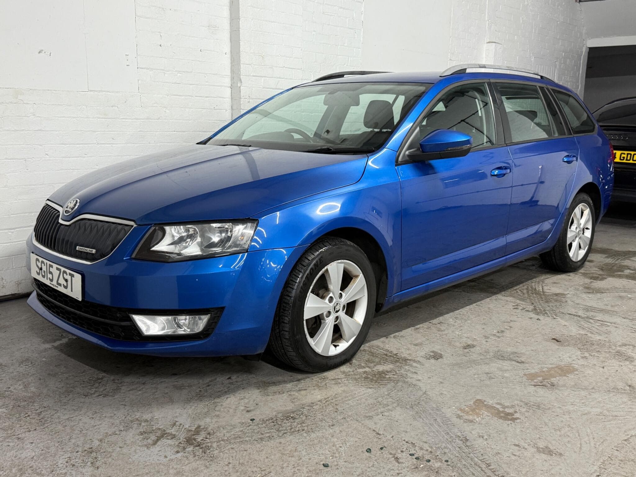 2015 Skoda Octavia - Image 4