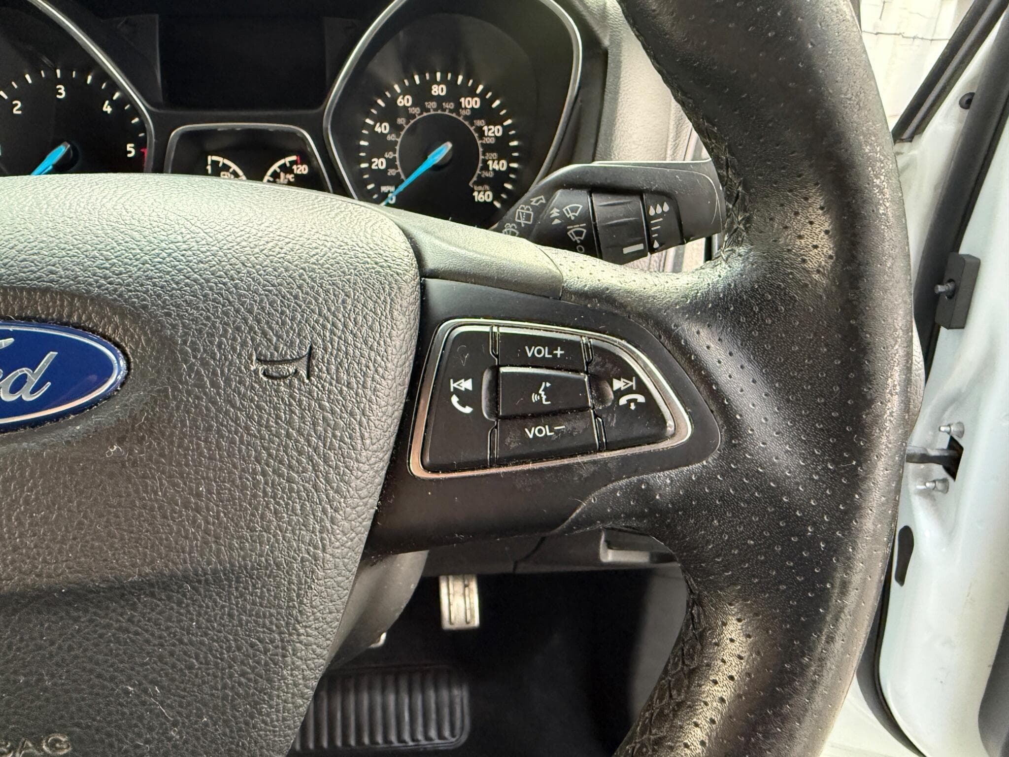 2017 Ford Focus - Image 18