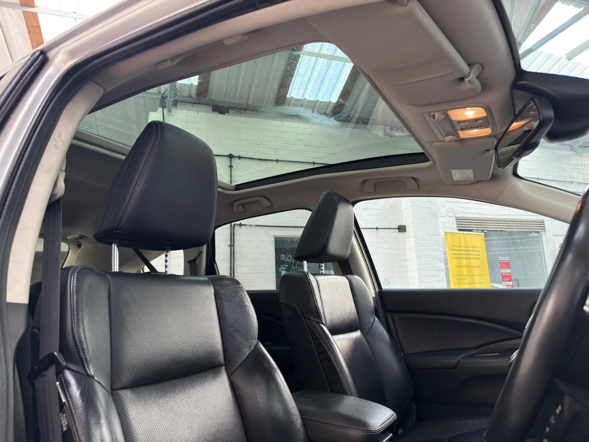 2014 Honda CR-V - Image 12