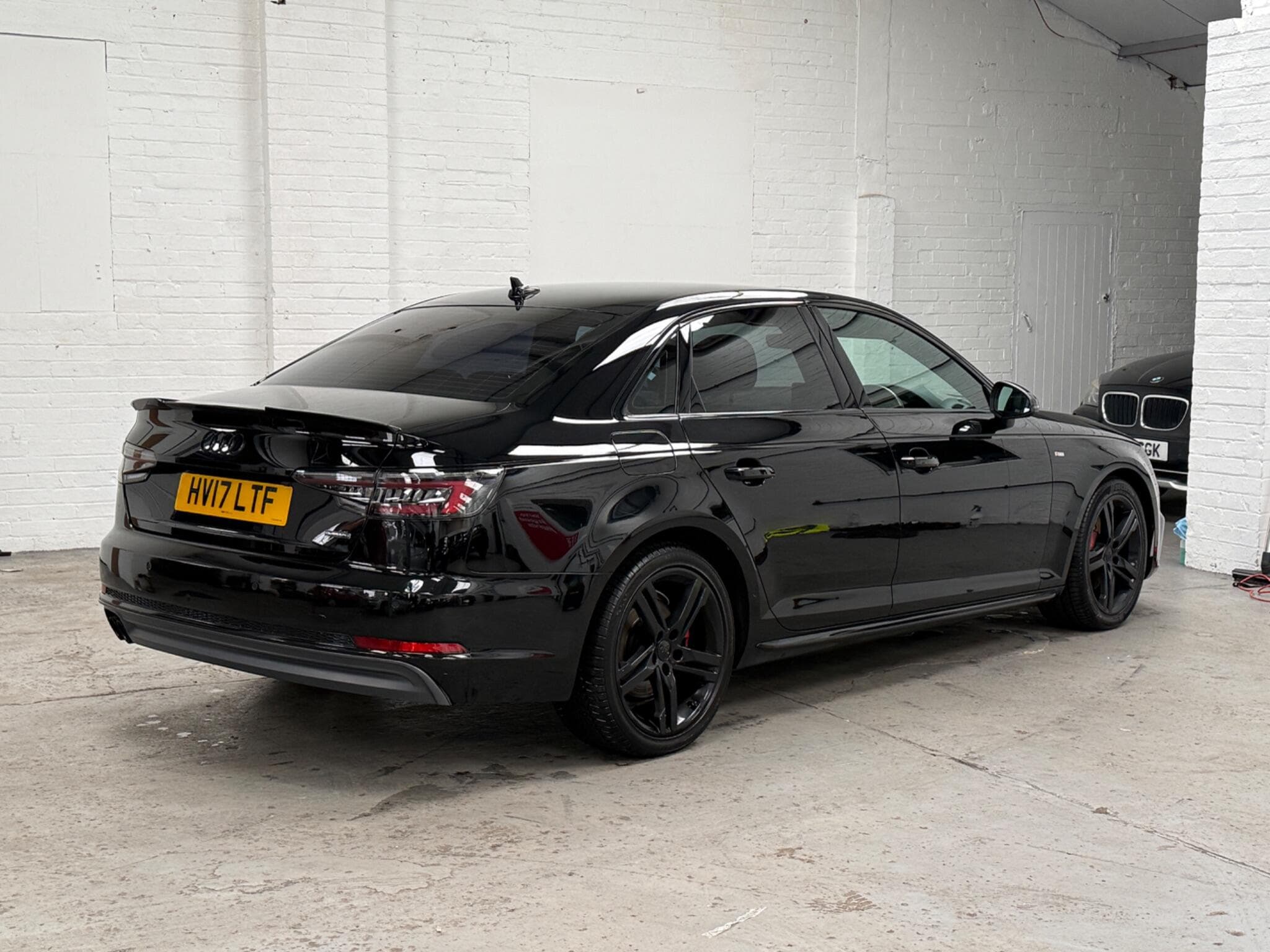 2017 Audi A4 - Image 8