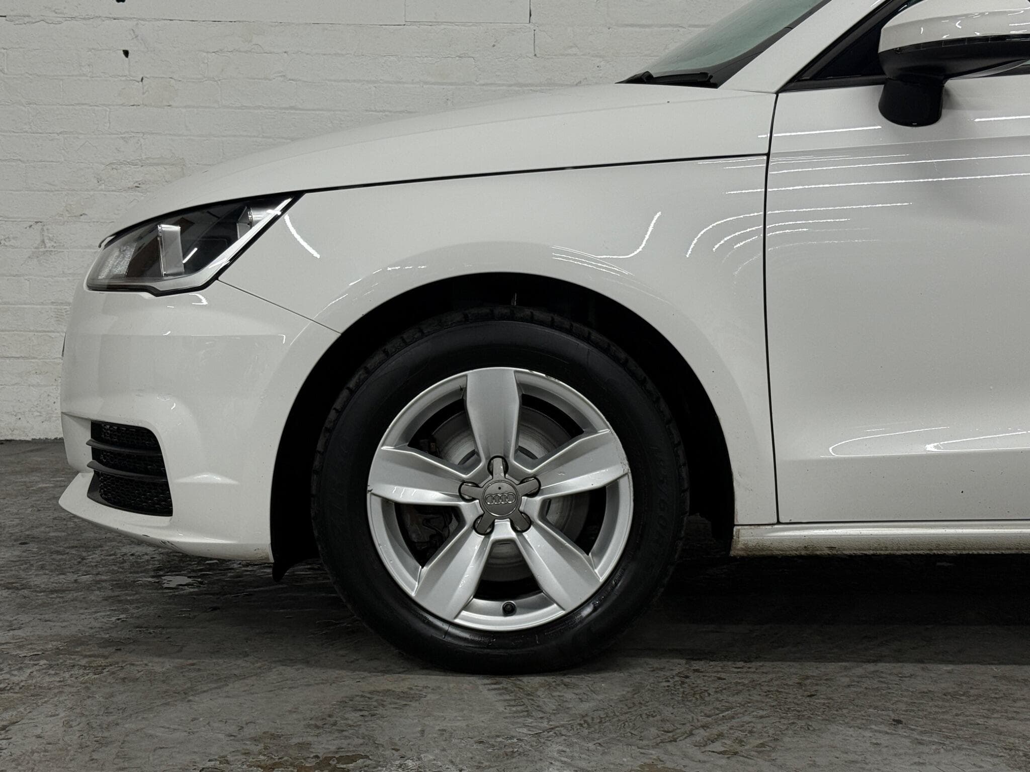 2015 Audi A1 - Image 12