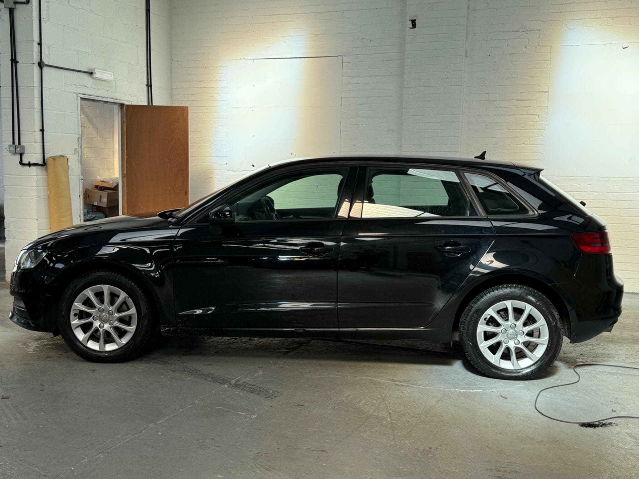 2015 Audi A3 - Image 7