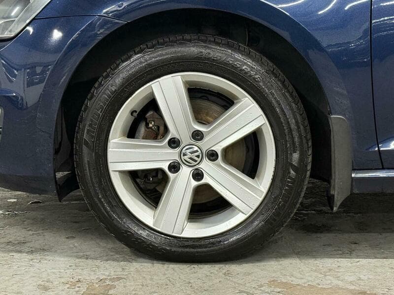 2016 Volkswagen Golf - Image 27