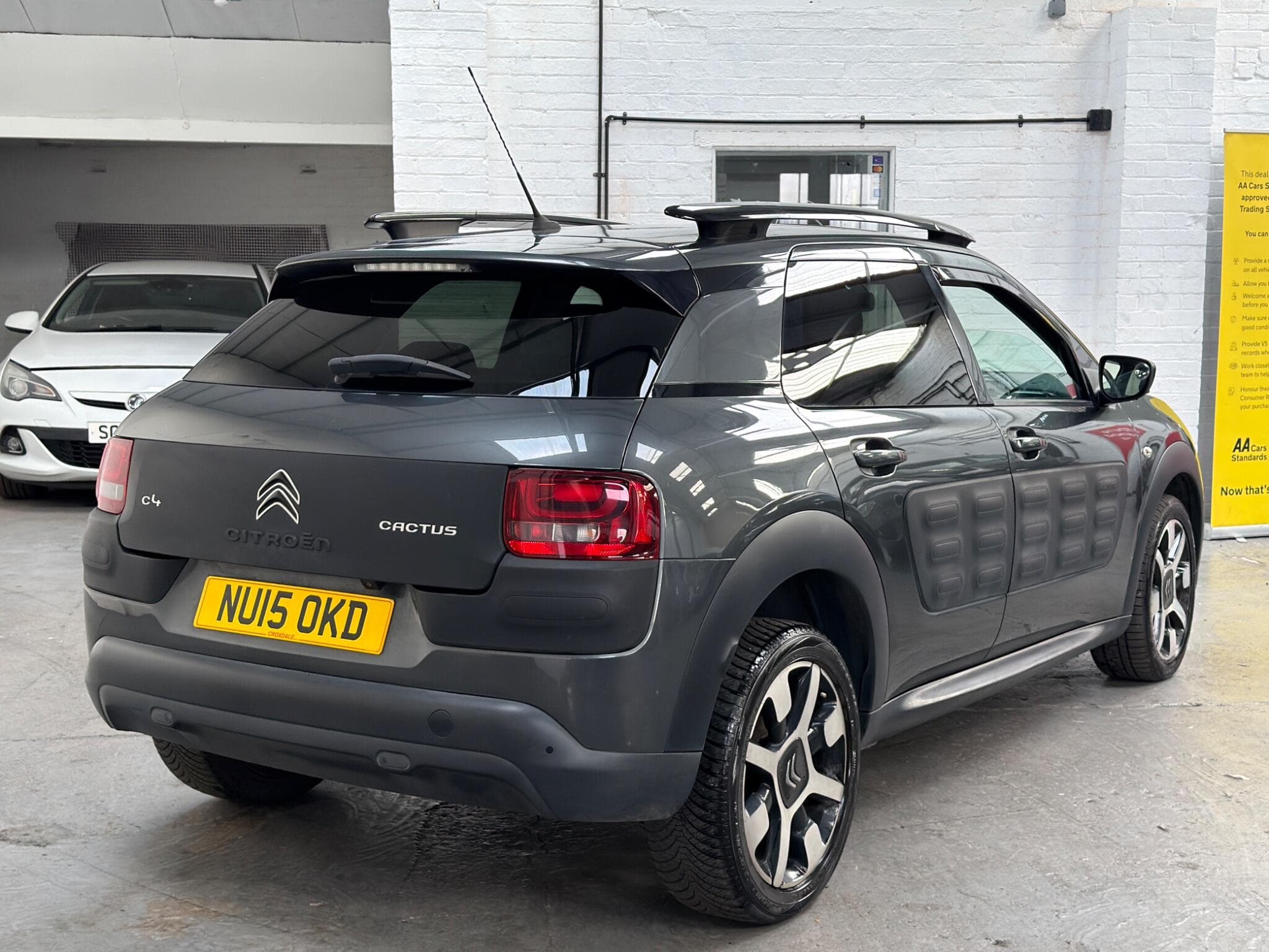 2015 Citroen C4 Cactus - Image 11