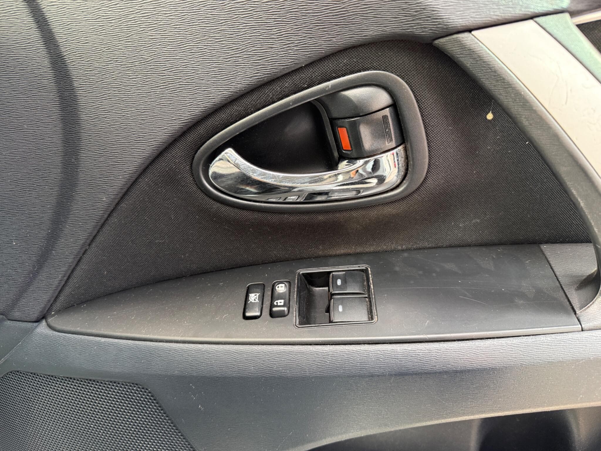 2012 Toyota Avensis - Image 12